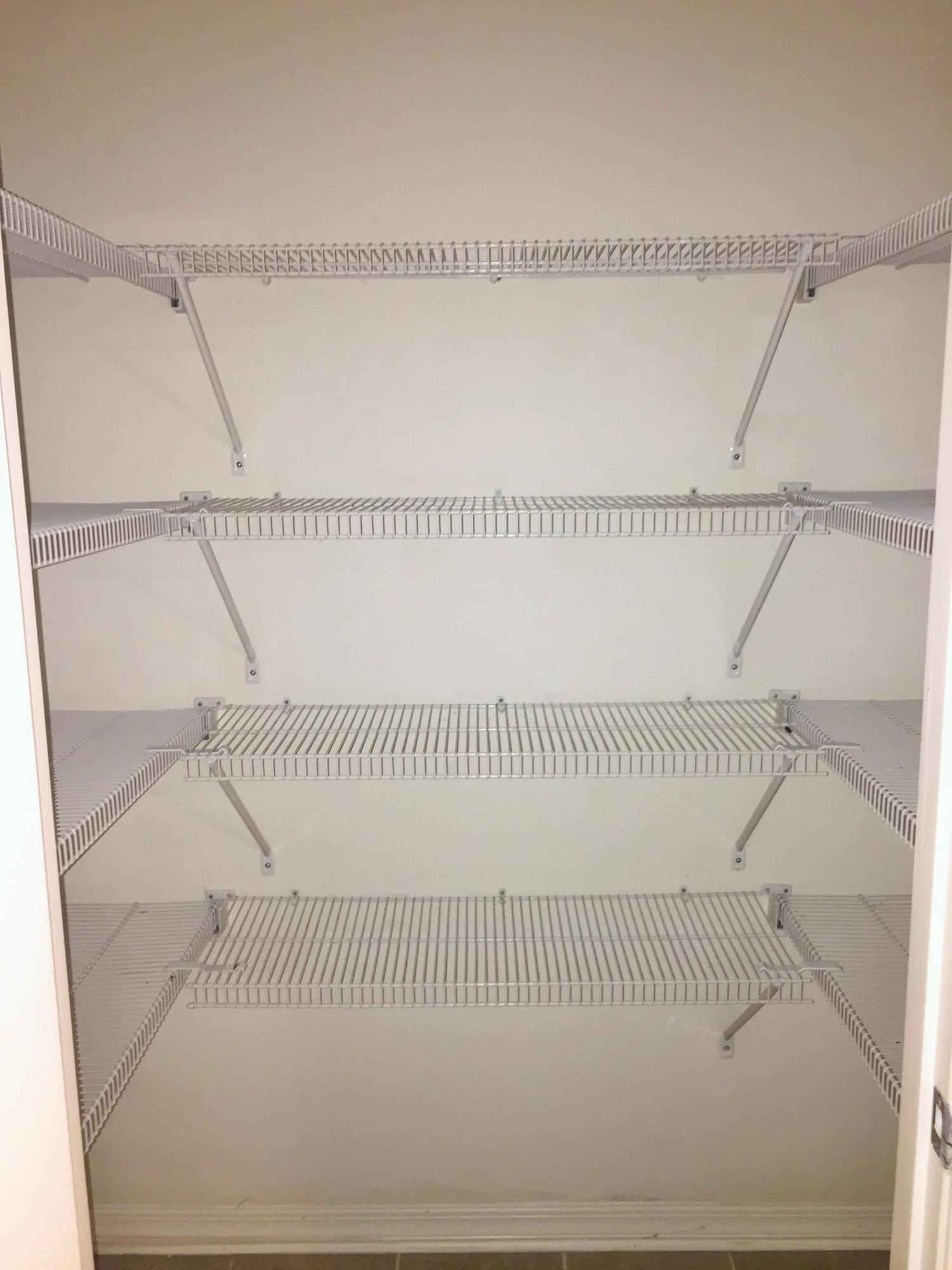 HIDDEN SHORES - Residential