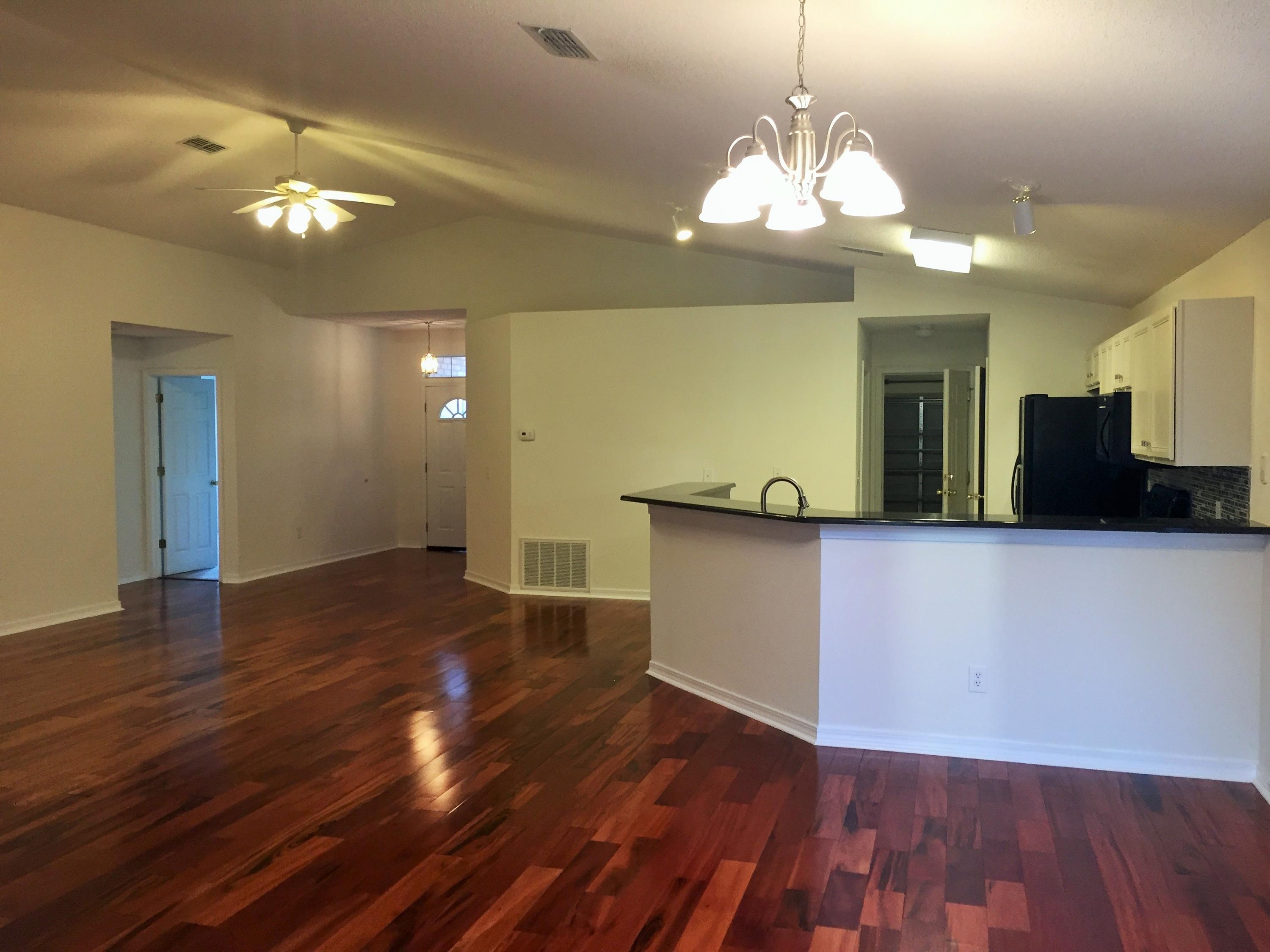 HIDDEN SHORES - Residential