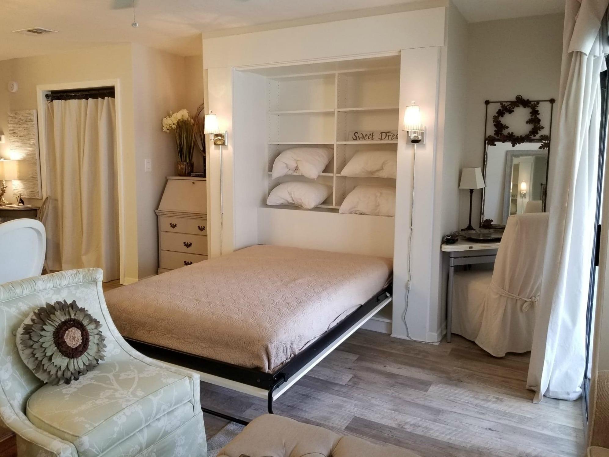 Sandpiper Cove Condominiums - Residential