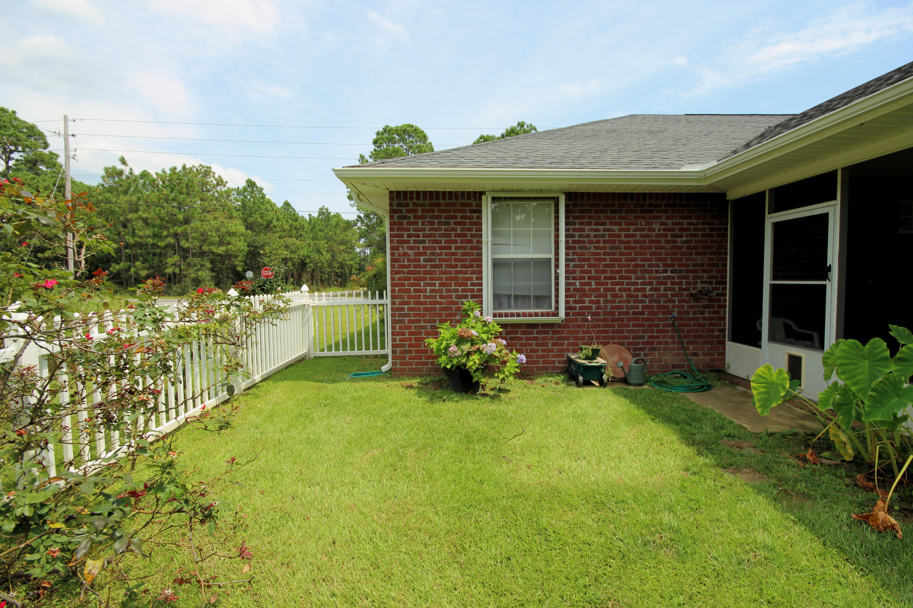 NAVARRE S/D 2ND ADDN - Residential