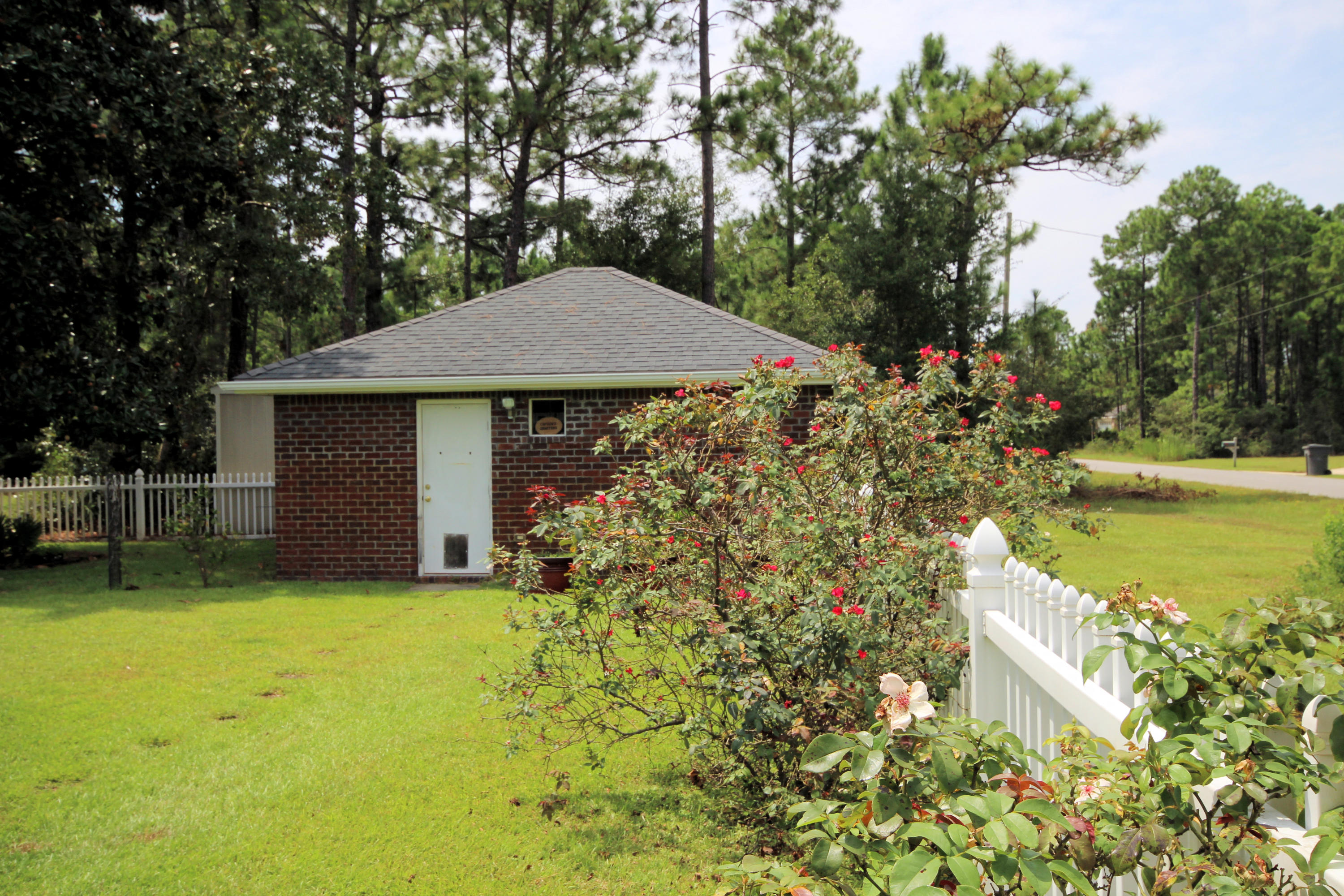 NAVARRE S/D 2ND ADDN - Residential