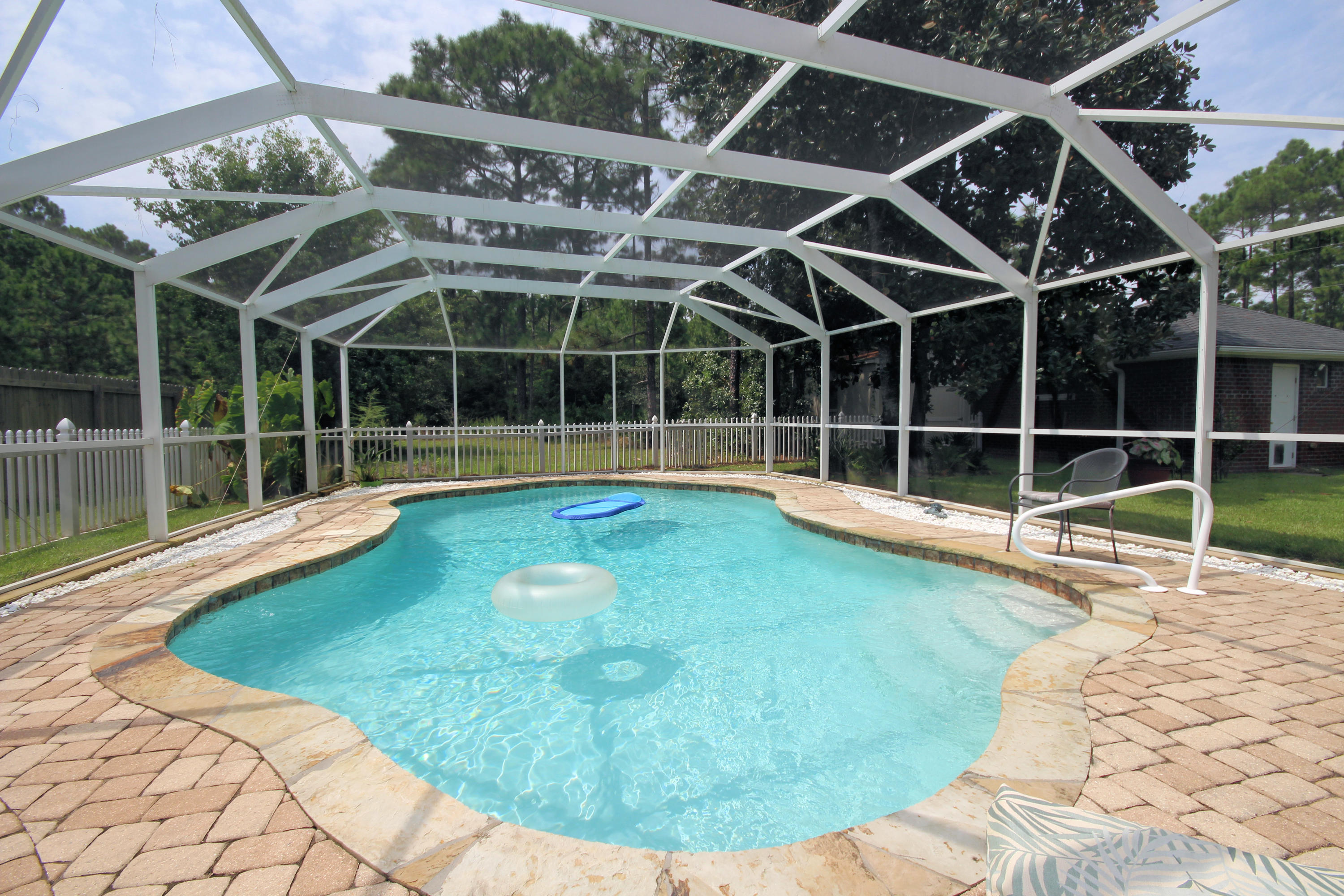 NAVARRE S/D 2ND ADDN - Residential