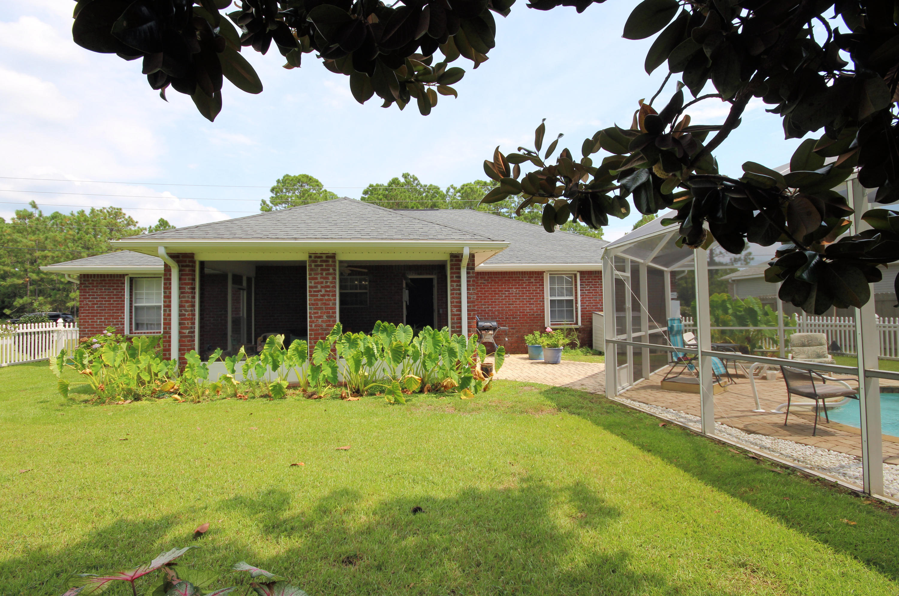 NAVARRE S/D 2ND ADDN - Residential