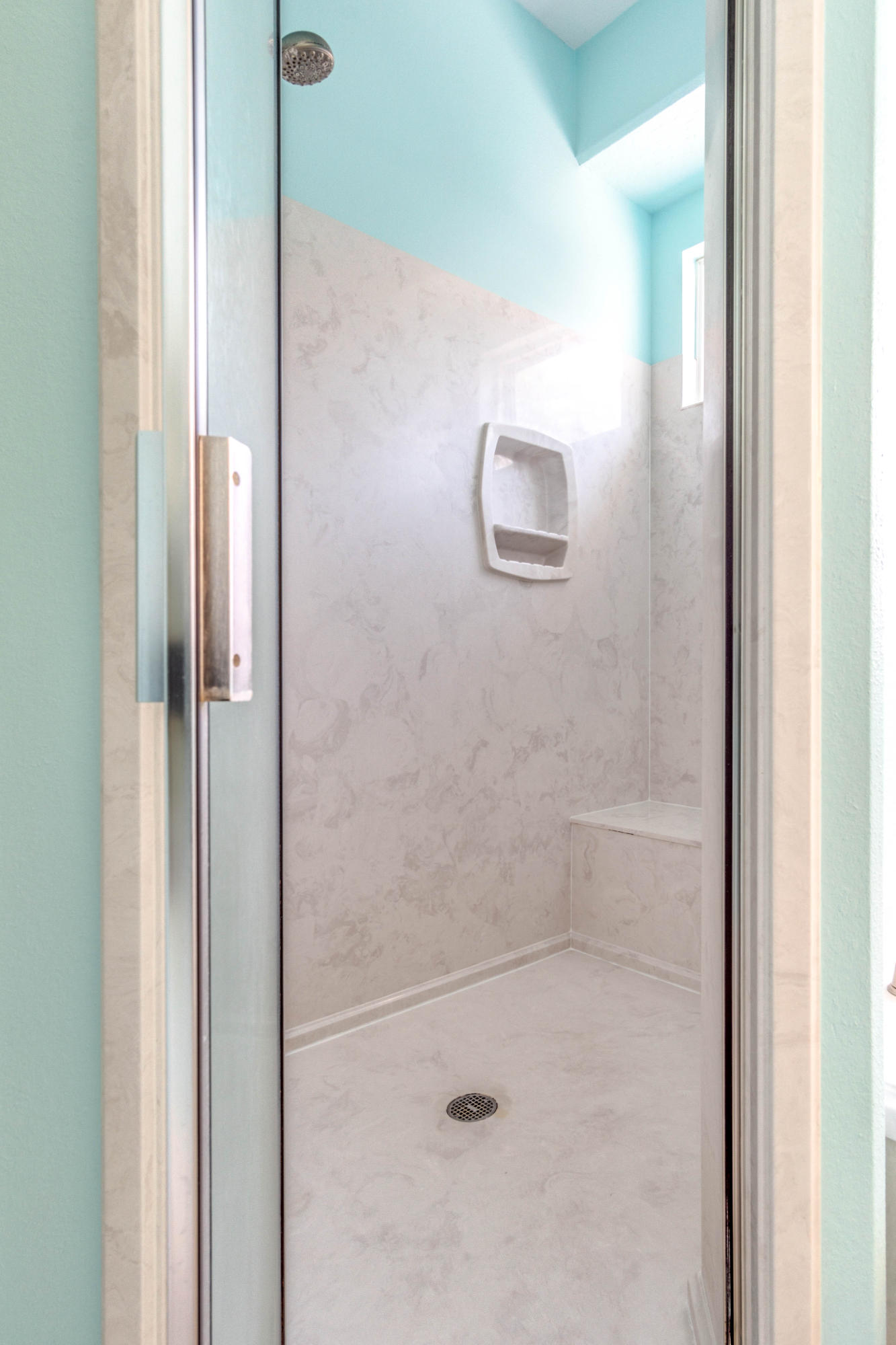 CHARDONNAY ESTATES - Residential