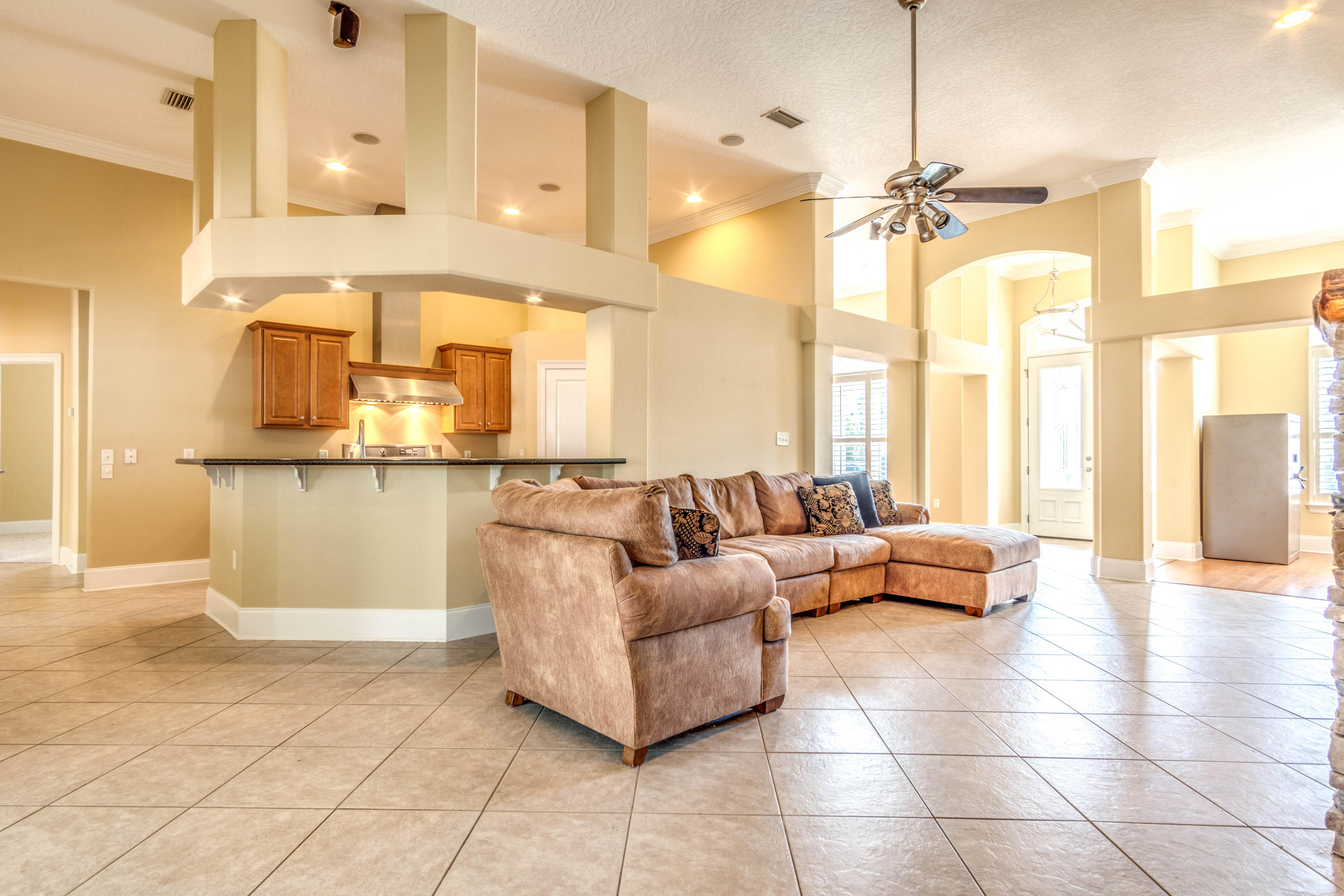 CHARDONNAY ESTATES - Residential