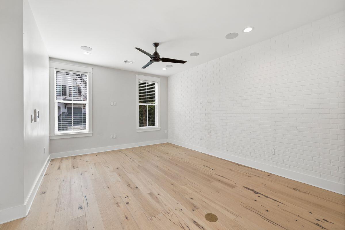 Ridgewalk - Residential