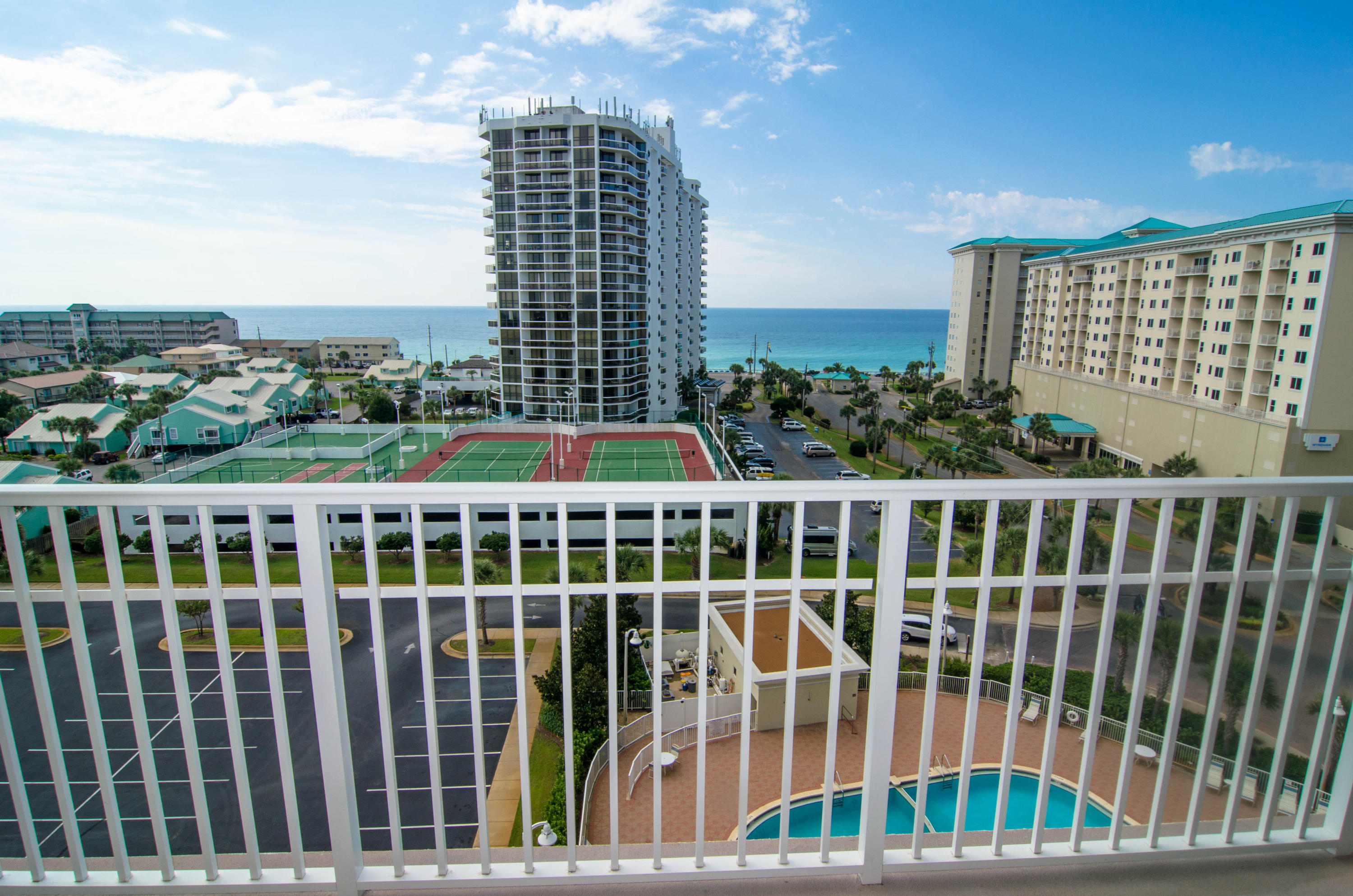 ARIEL DUNES - Residential