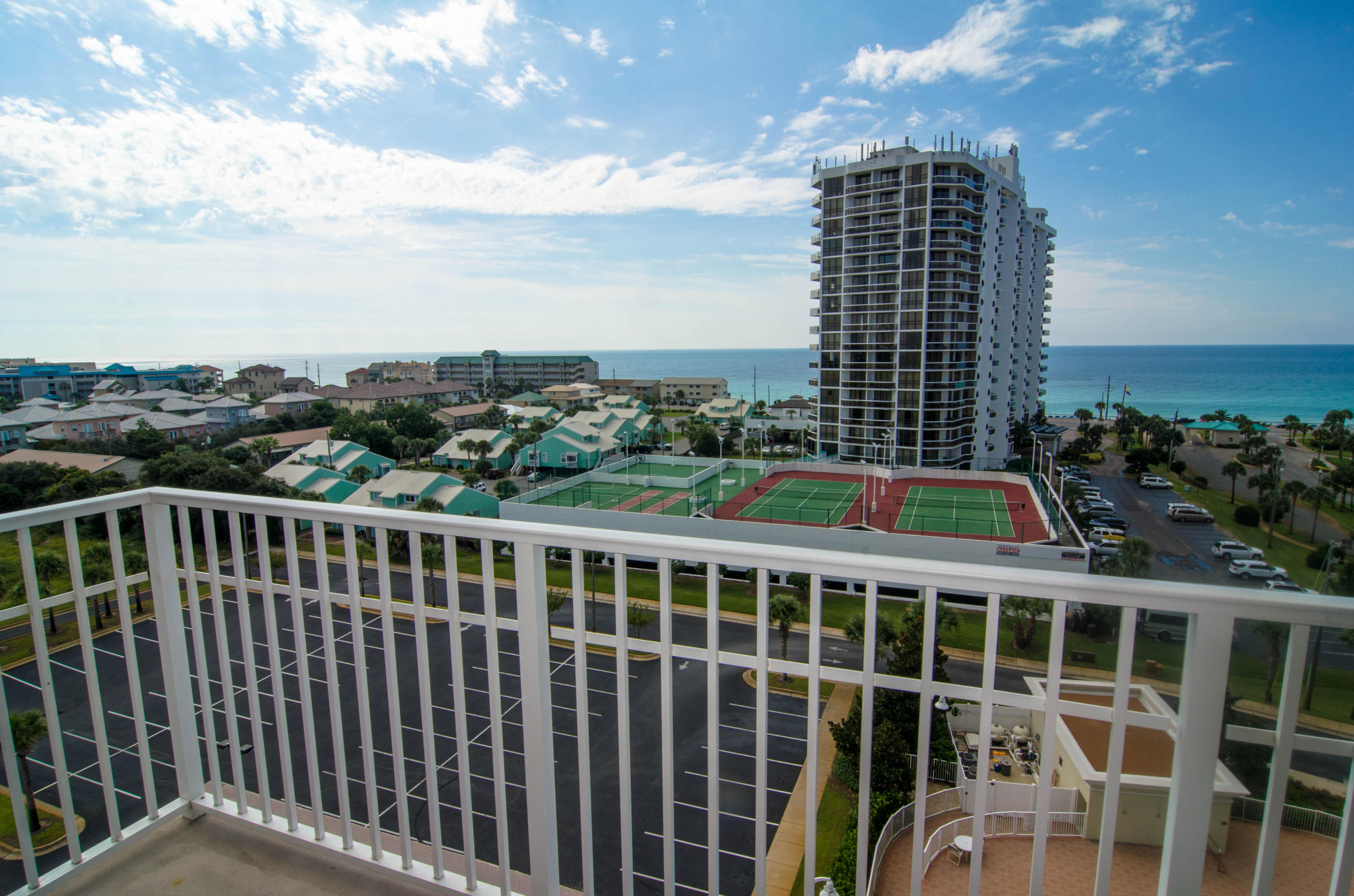 ARIEL DUNES - Residential