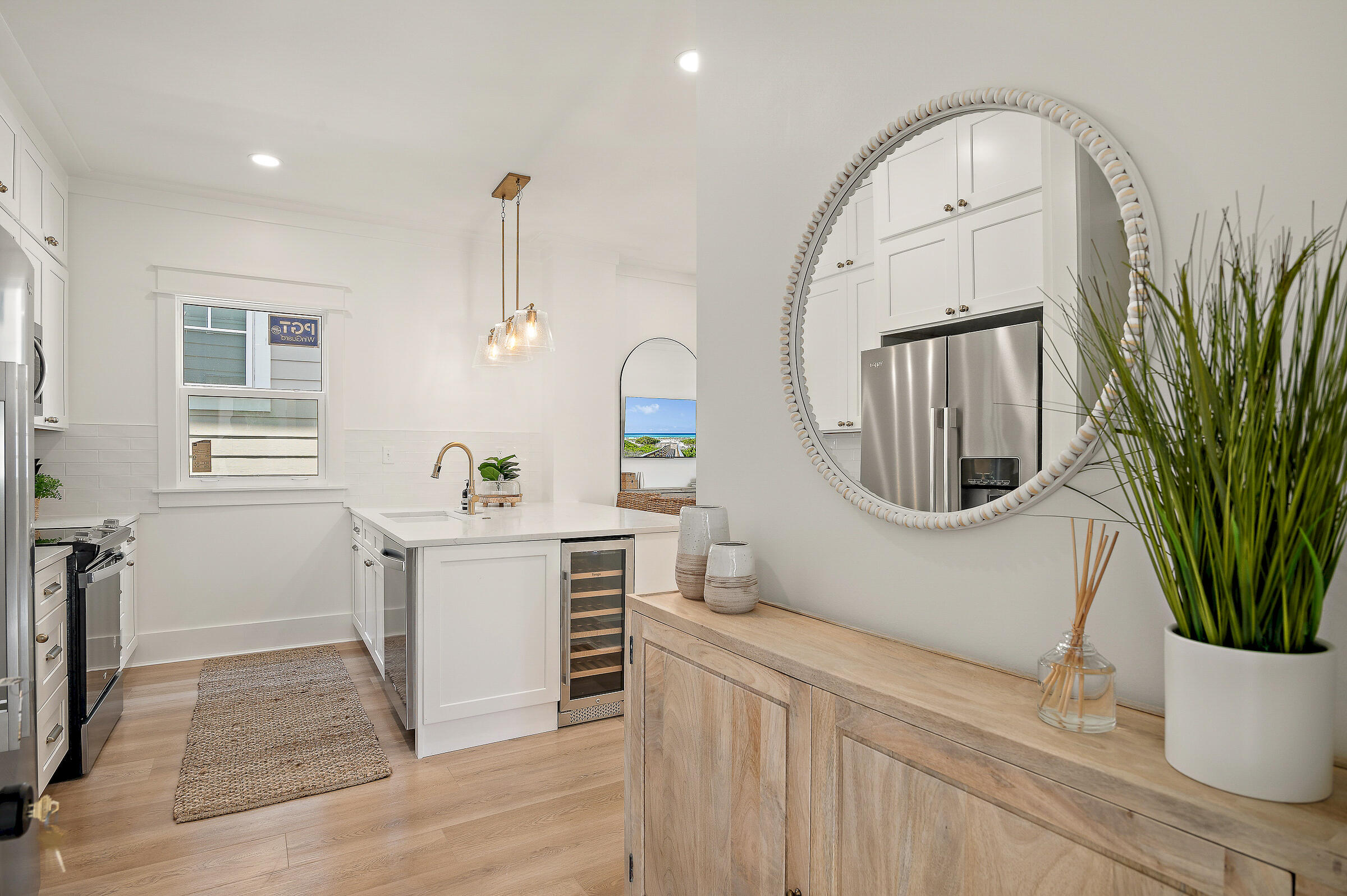 COTTAGES AT EASTERN LAKE - Residential Lease
