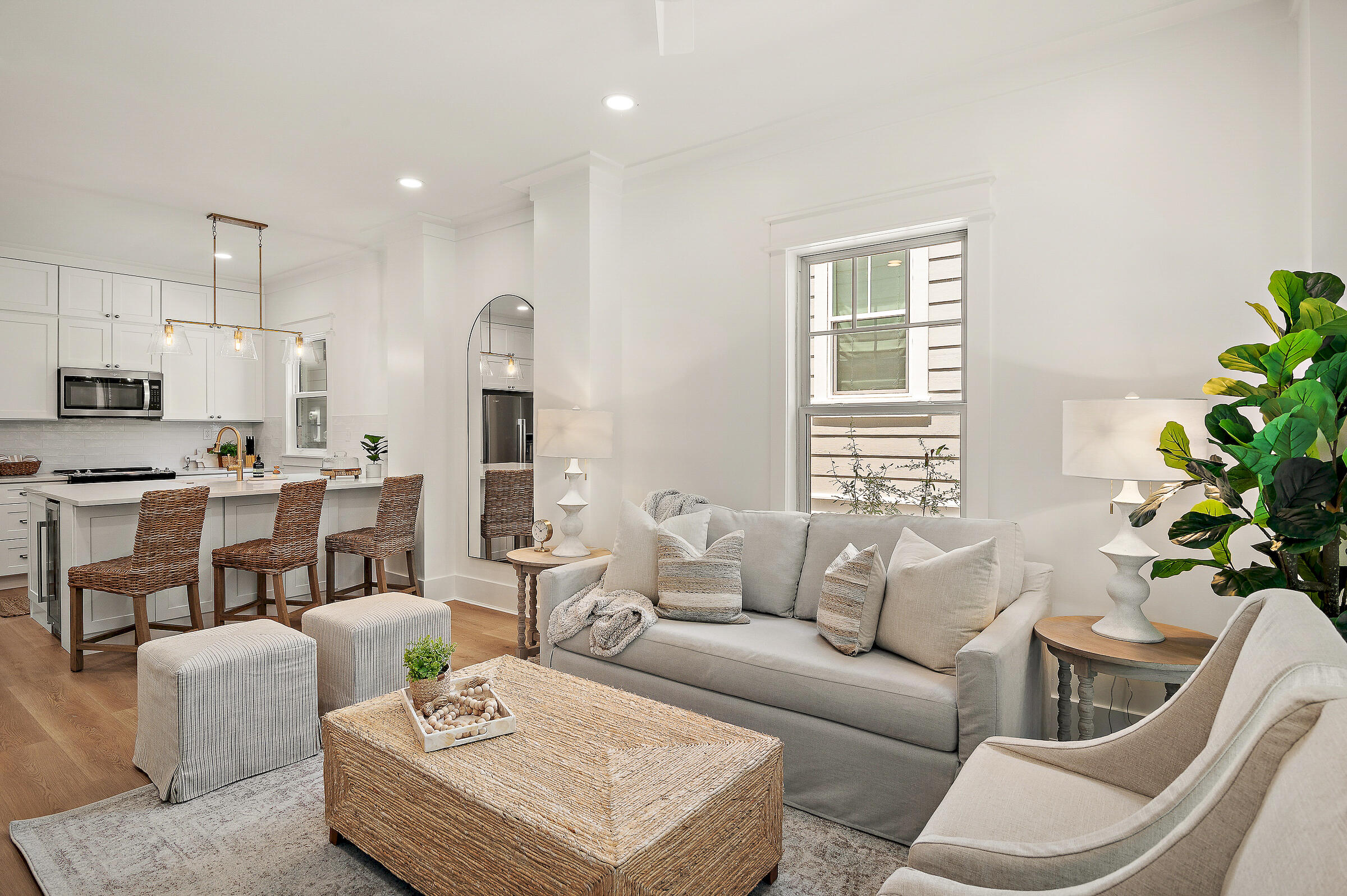 COTTAGES AT EASTERN LAKE - Residential Lease