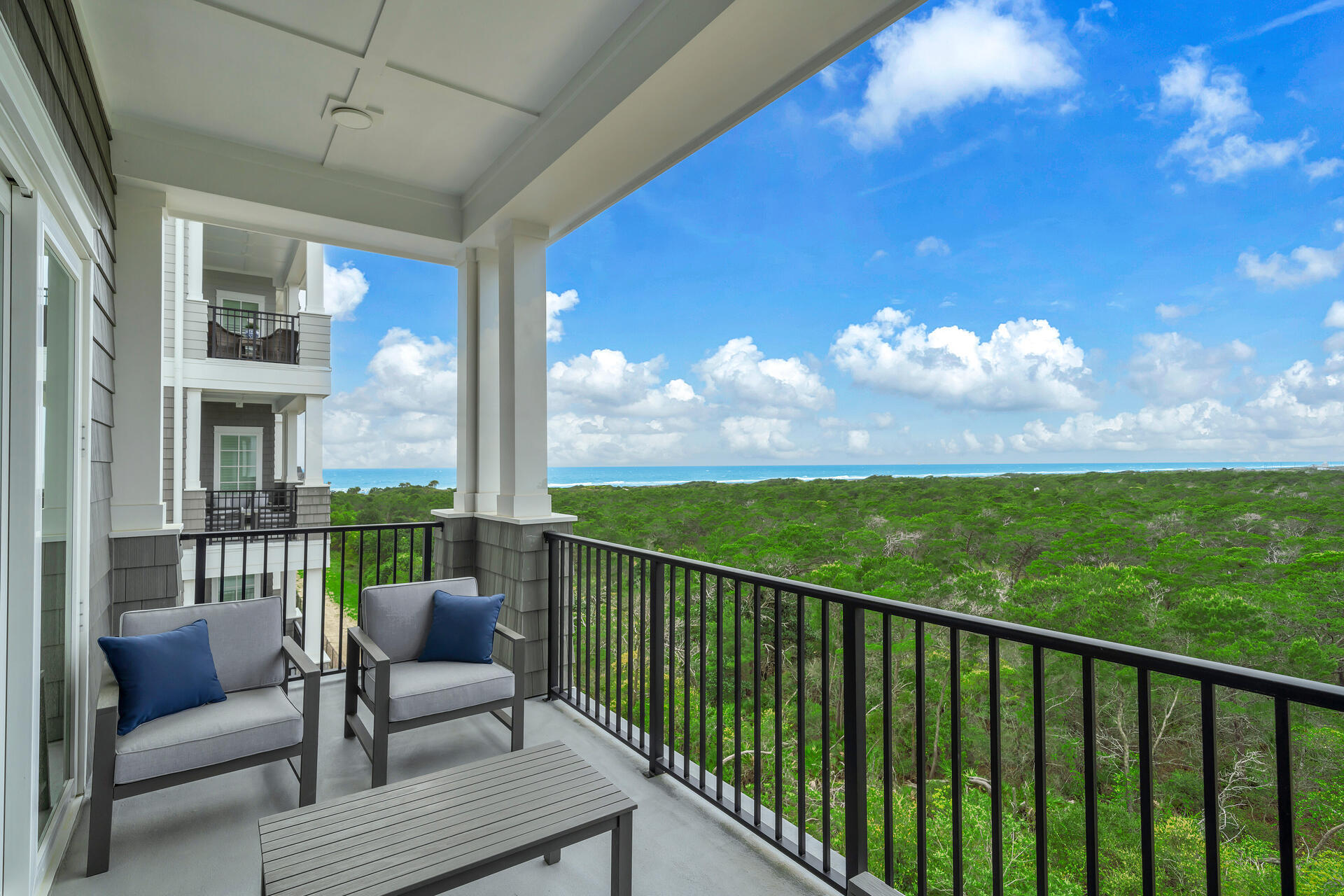 Parkside at the Henderson - Residential