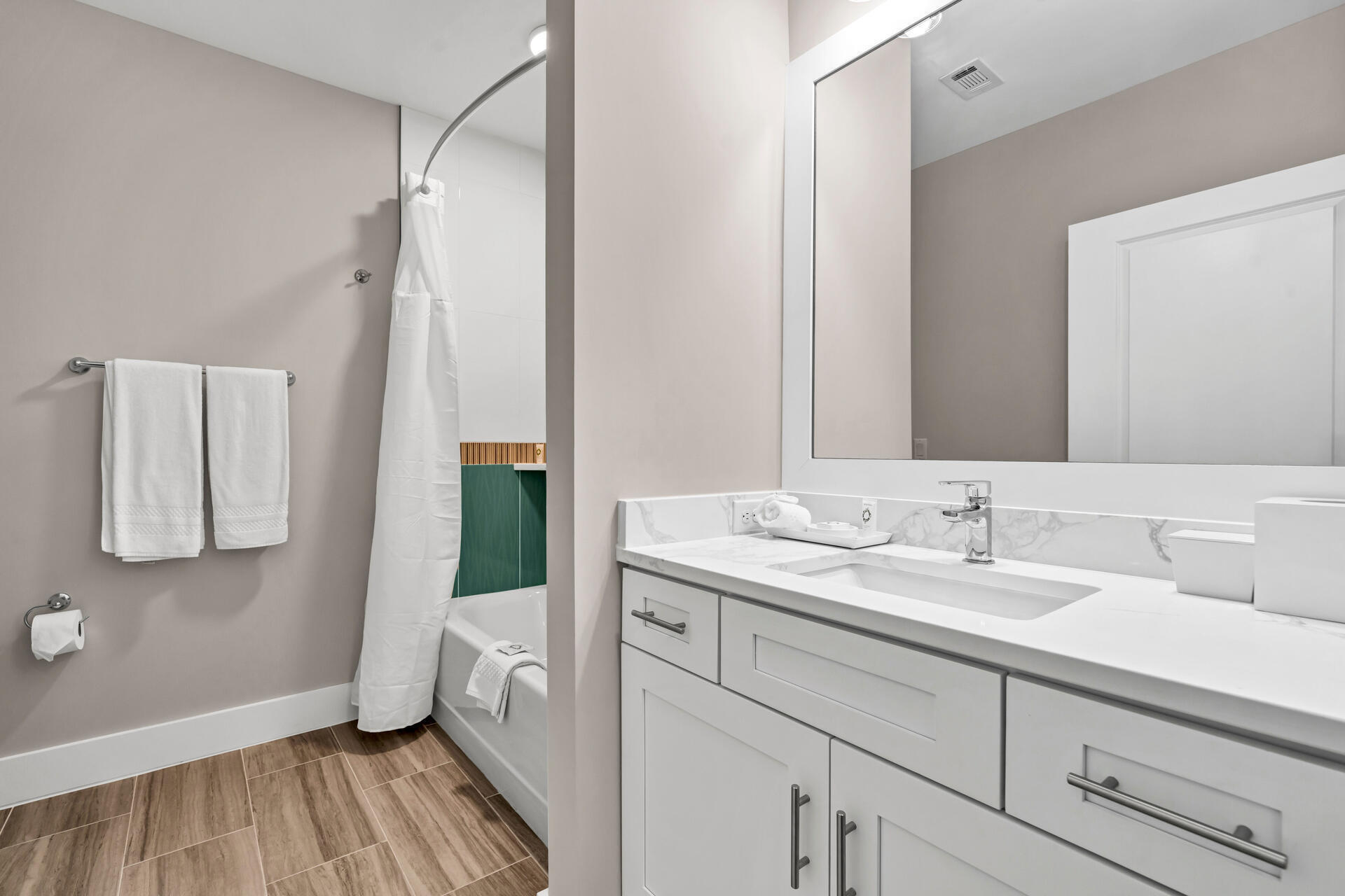 Parkside at the Henderson - Residential