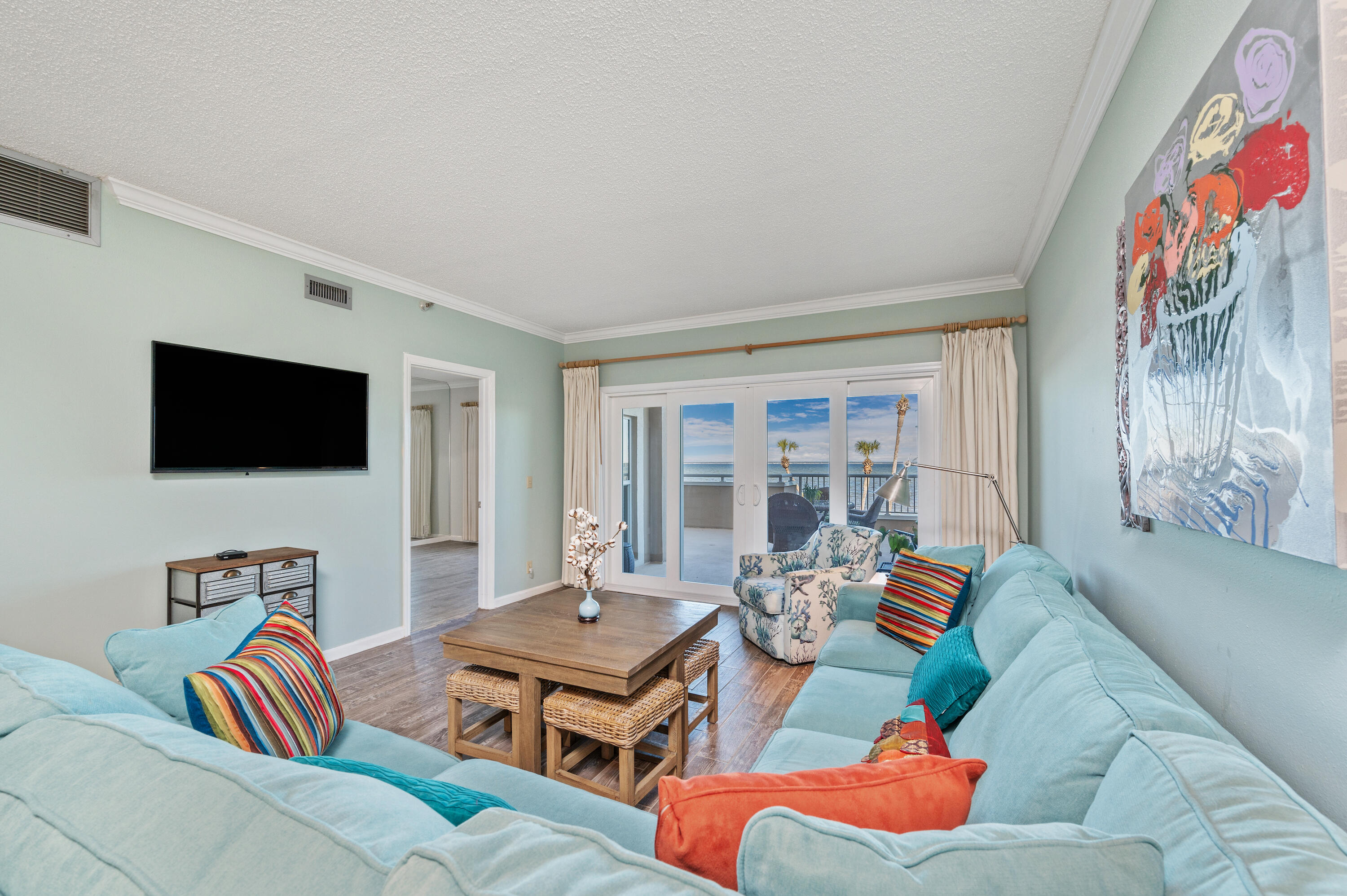 PLAYERS CLUB ON THE BAY THE - Residential