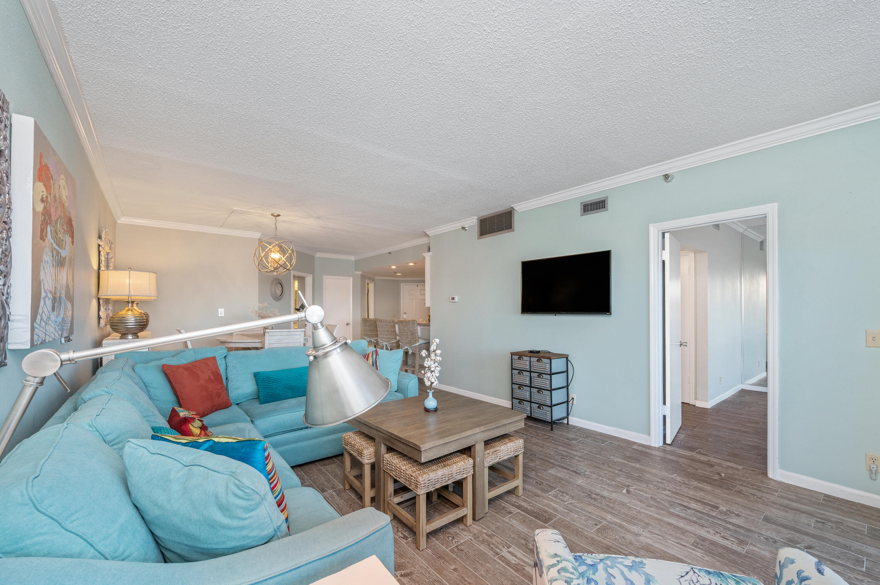 PLAYERS CLUB ON THE BAY THE - Residential