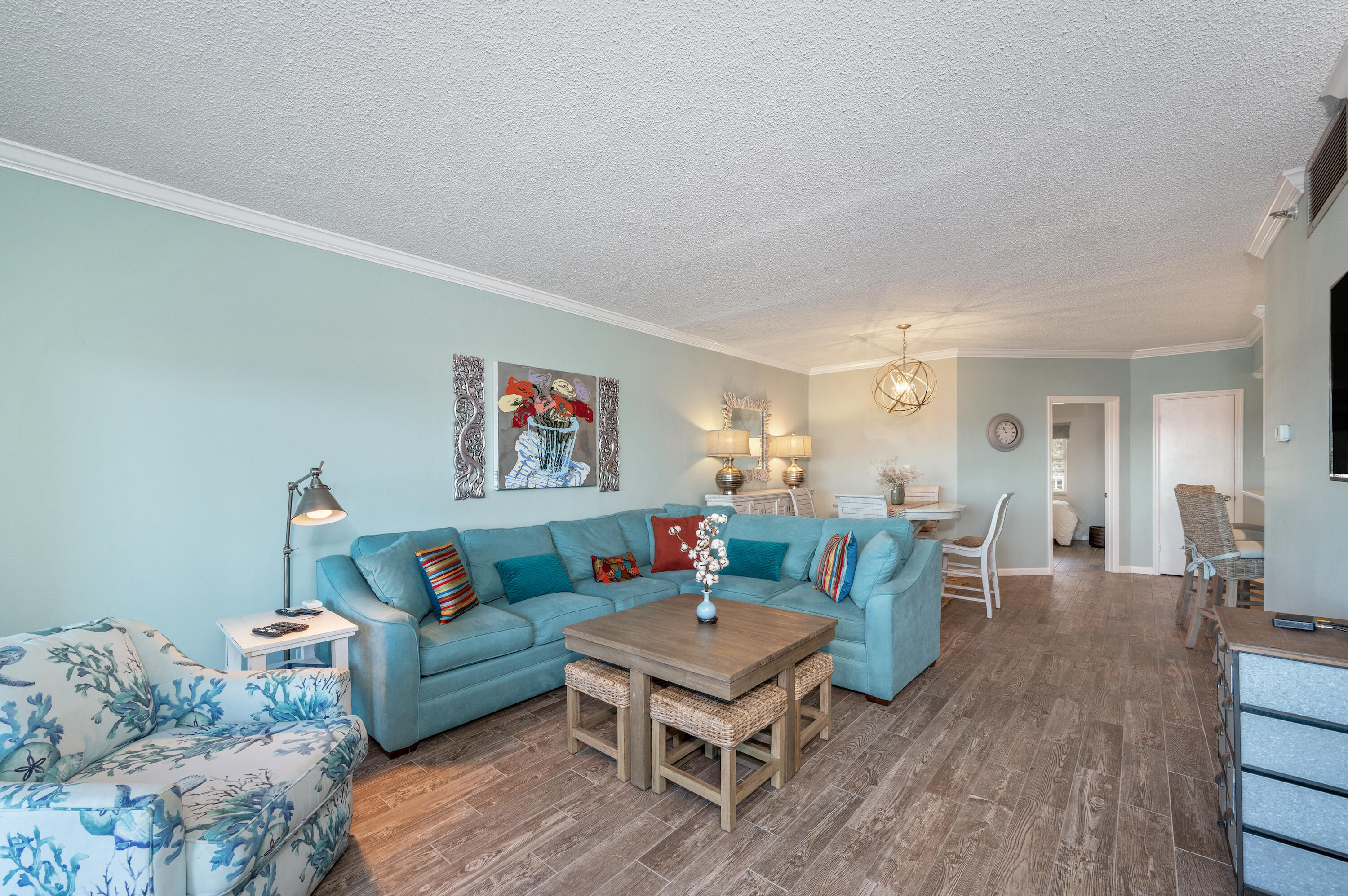 PLAYERS CLUB ON THE BAY THE - Residential