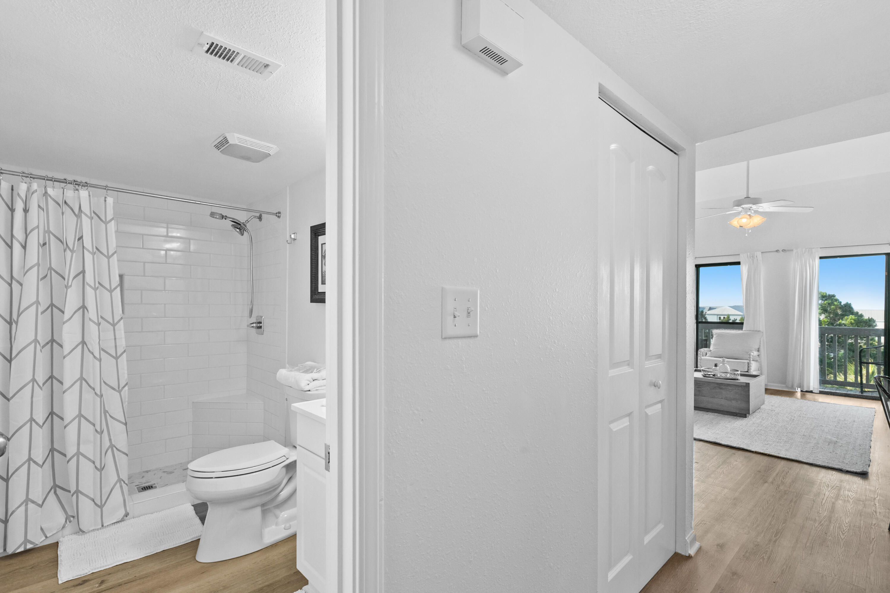 BEACHFRONT 2 PH 1 - Residential