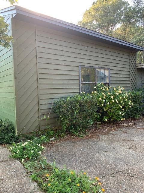 PILLAR OAKS - Residential