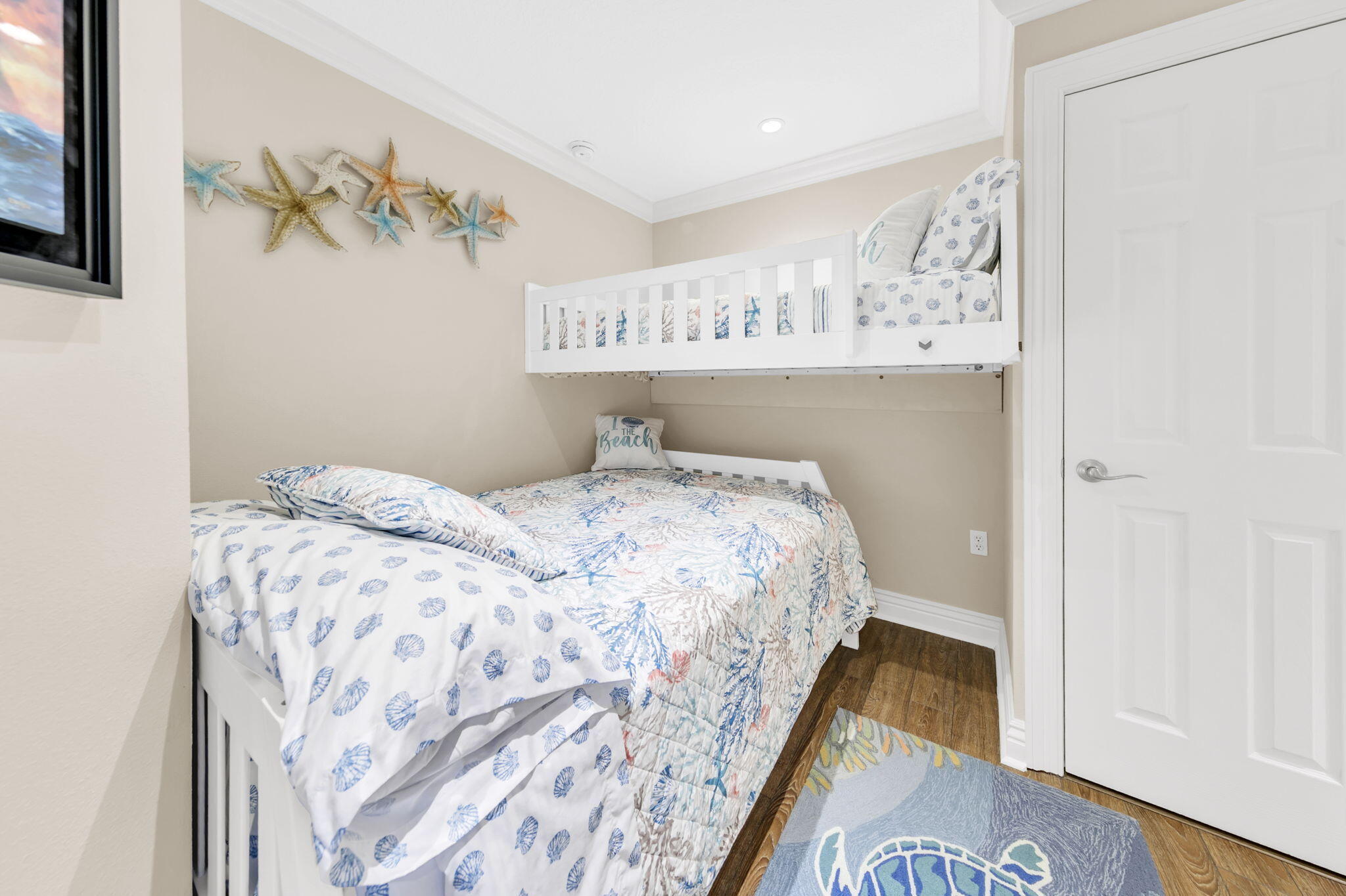 EMERALD GRANDE - Residential