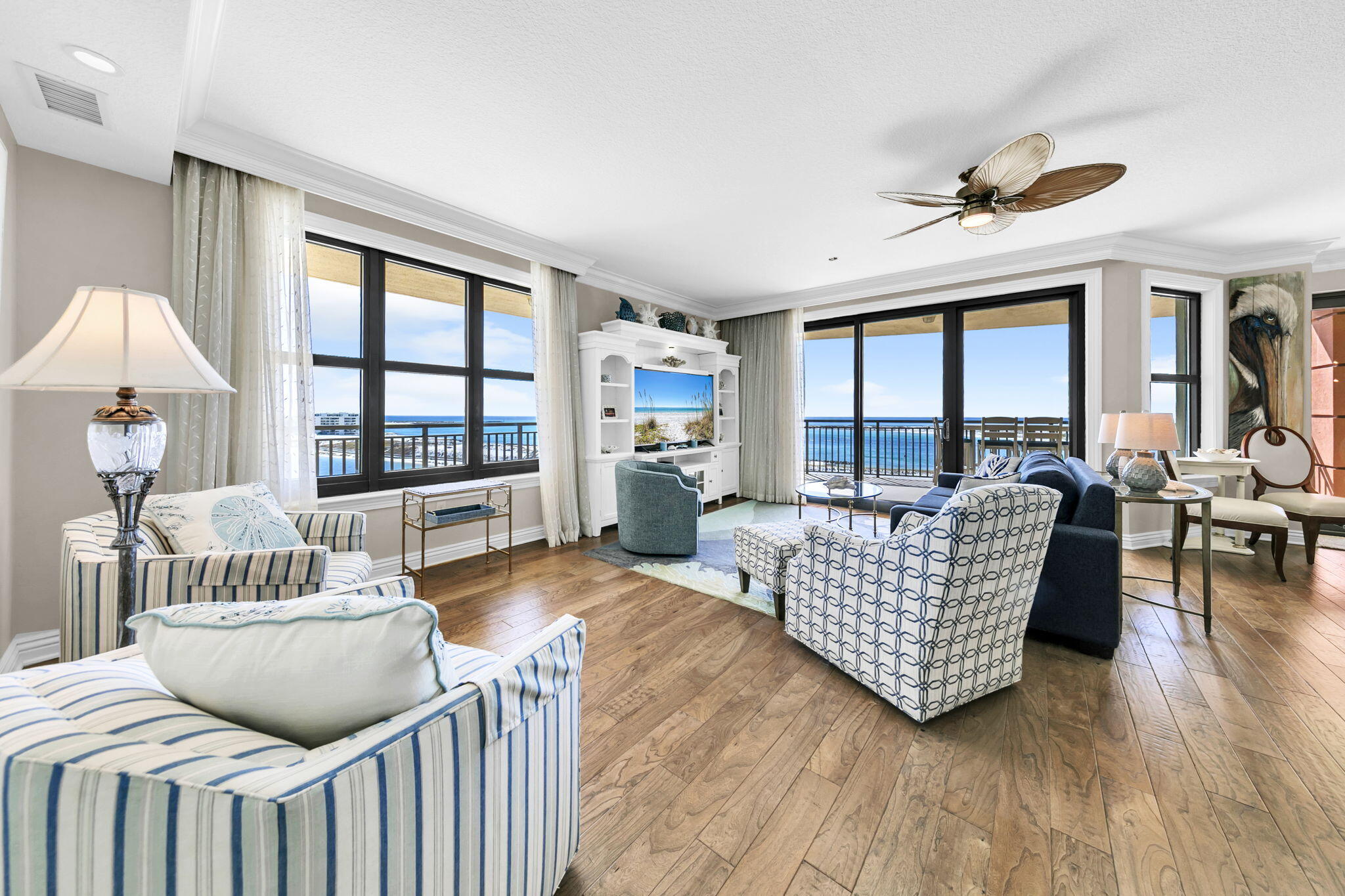 EMERALD GRANDE - Residential