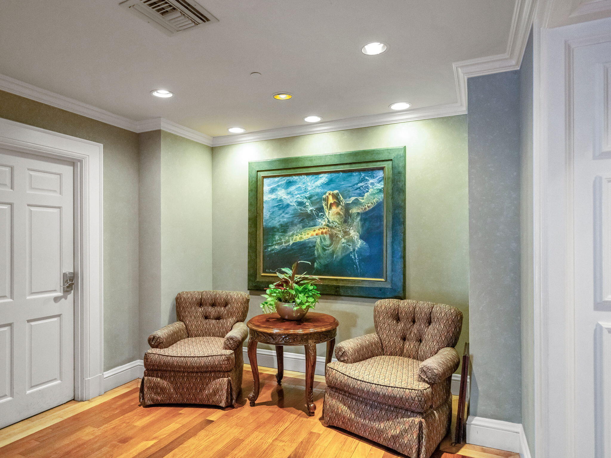 EMERALD GRANDE - Residential