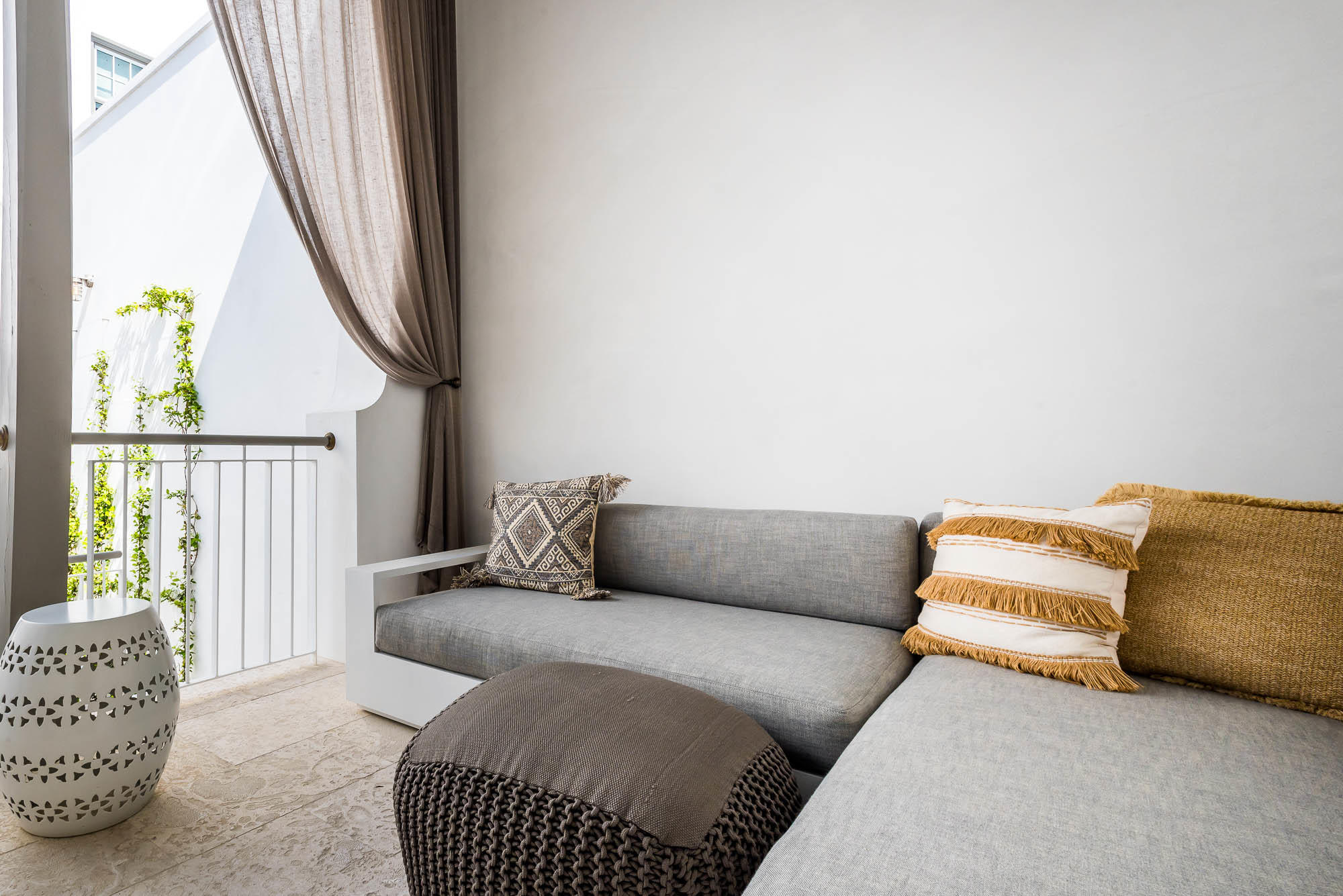 ALYS BEACH - Residential