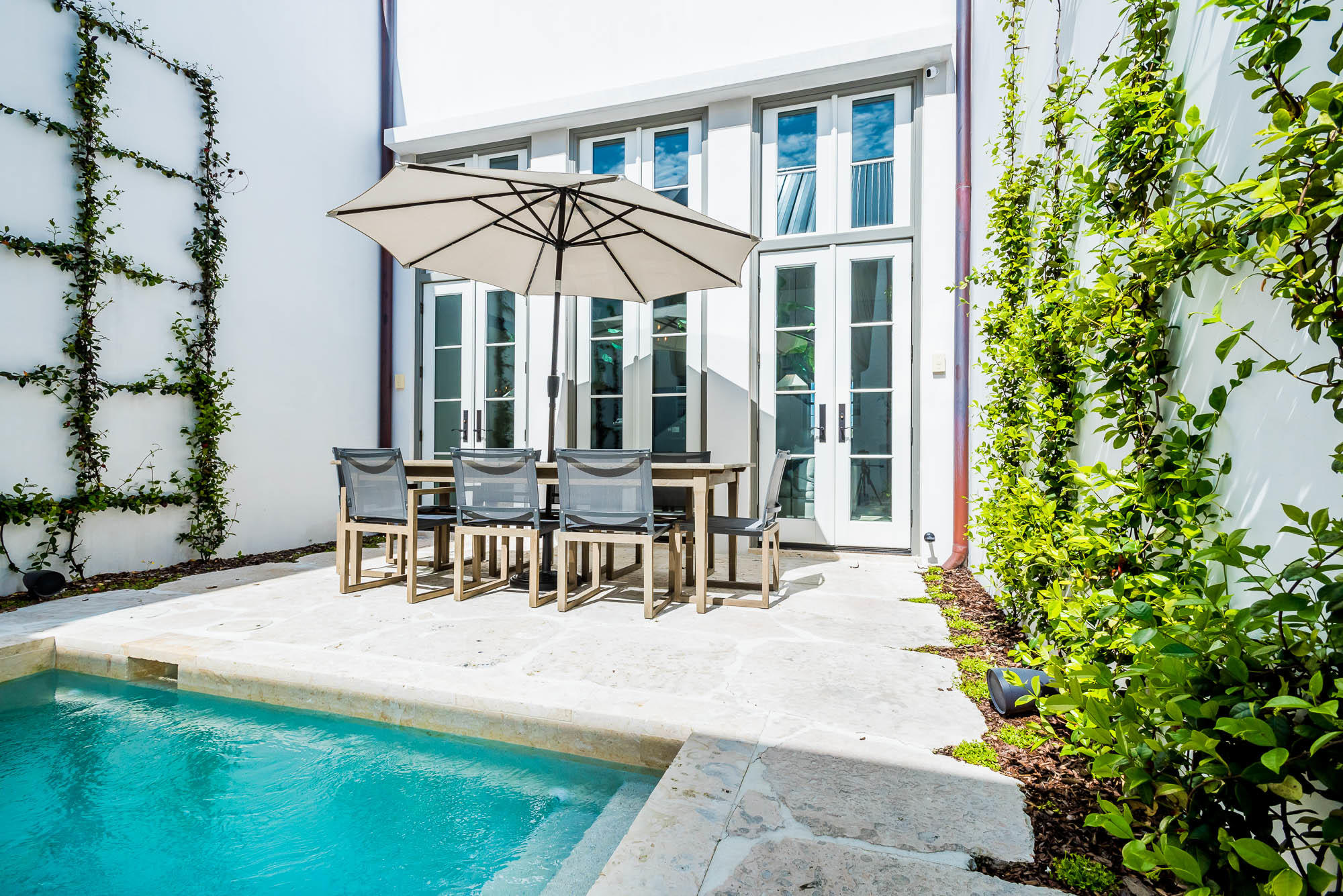 ALYS BEACH - Residential