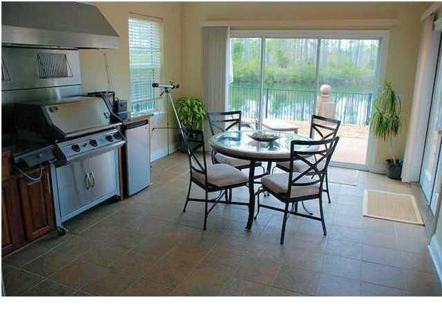 EMERALD LAKES PH 3 - Residential Lease