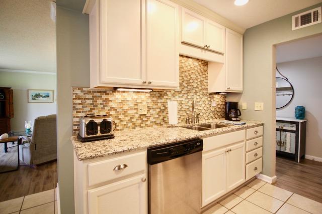 SEASCAPE CONDO GARDEN VILLA - Residential