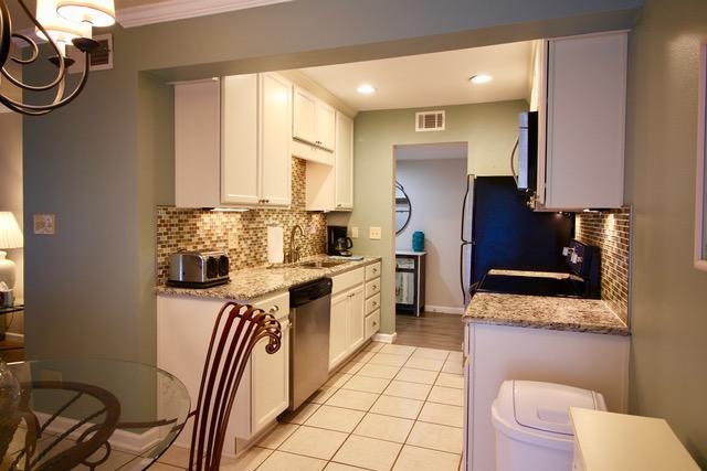 SEASCAPE CONDO GARDEN VILLA - Residential