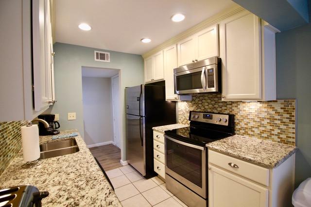 SEASCAPE CONDO GARDEN VILLA - Residential