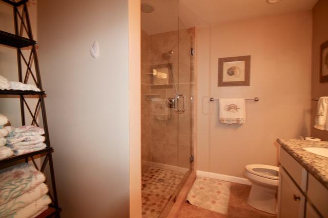 SEASCAPE CONDO GARDEN VILLA - Residential