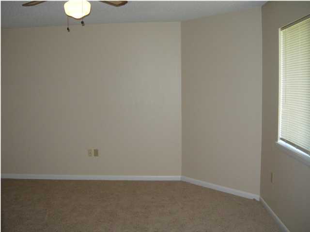 ROCKY BAYOU T/H - Residential Lease