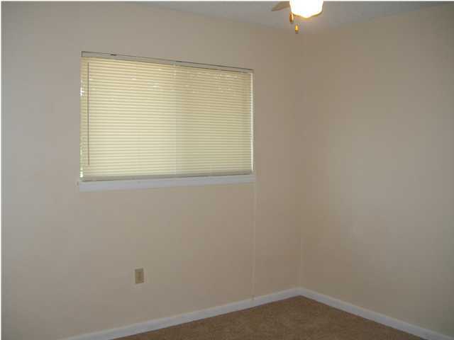 ROCKY BAYOU T/H - Residential Lease