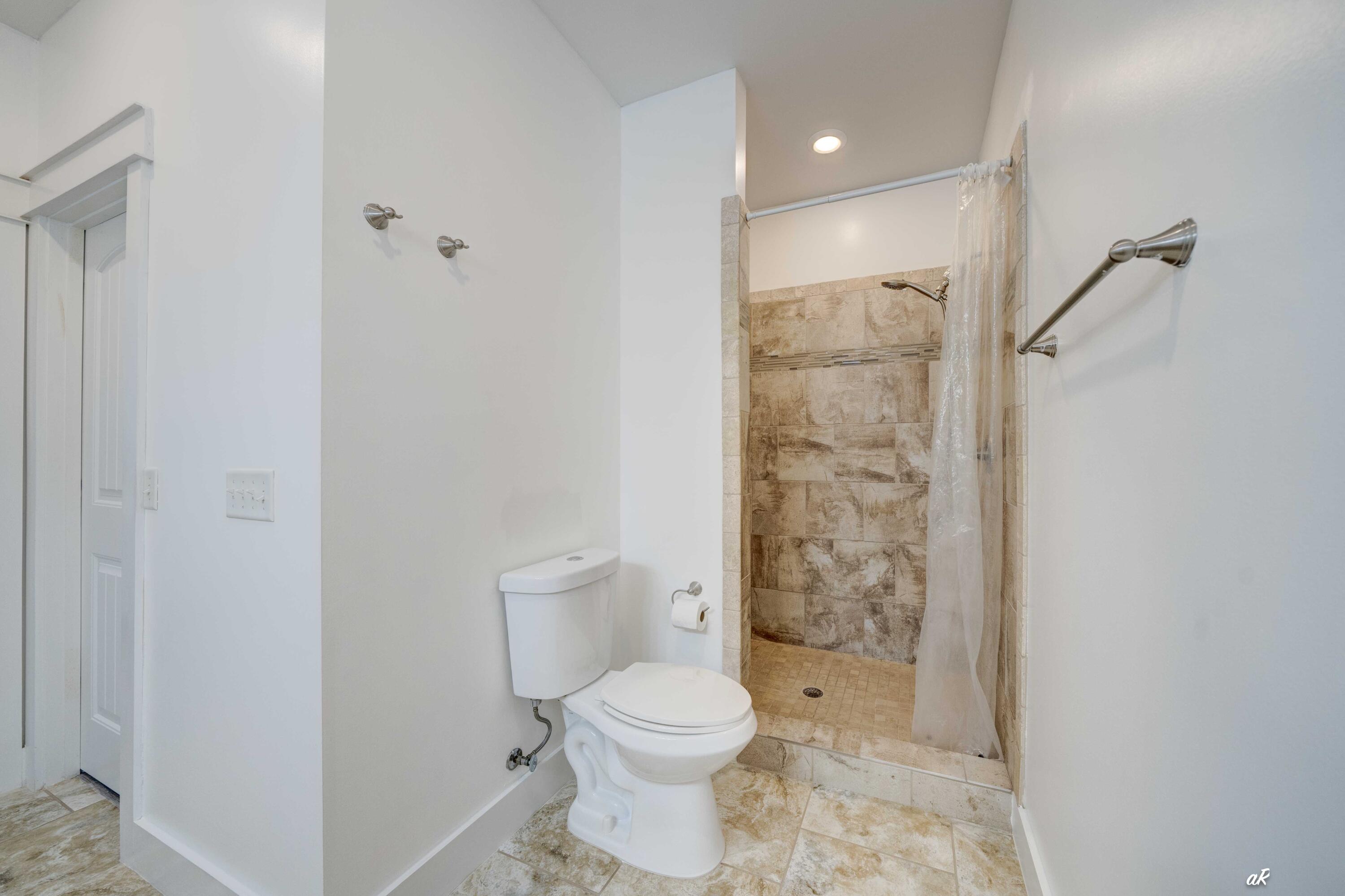 HOLIDAY BEACH UNIT 06 - Residential