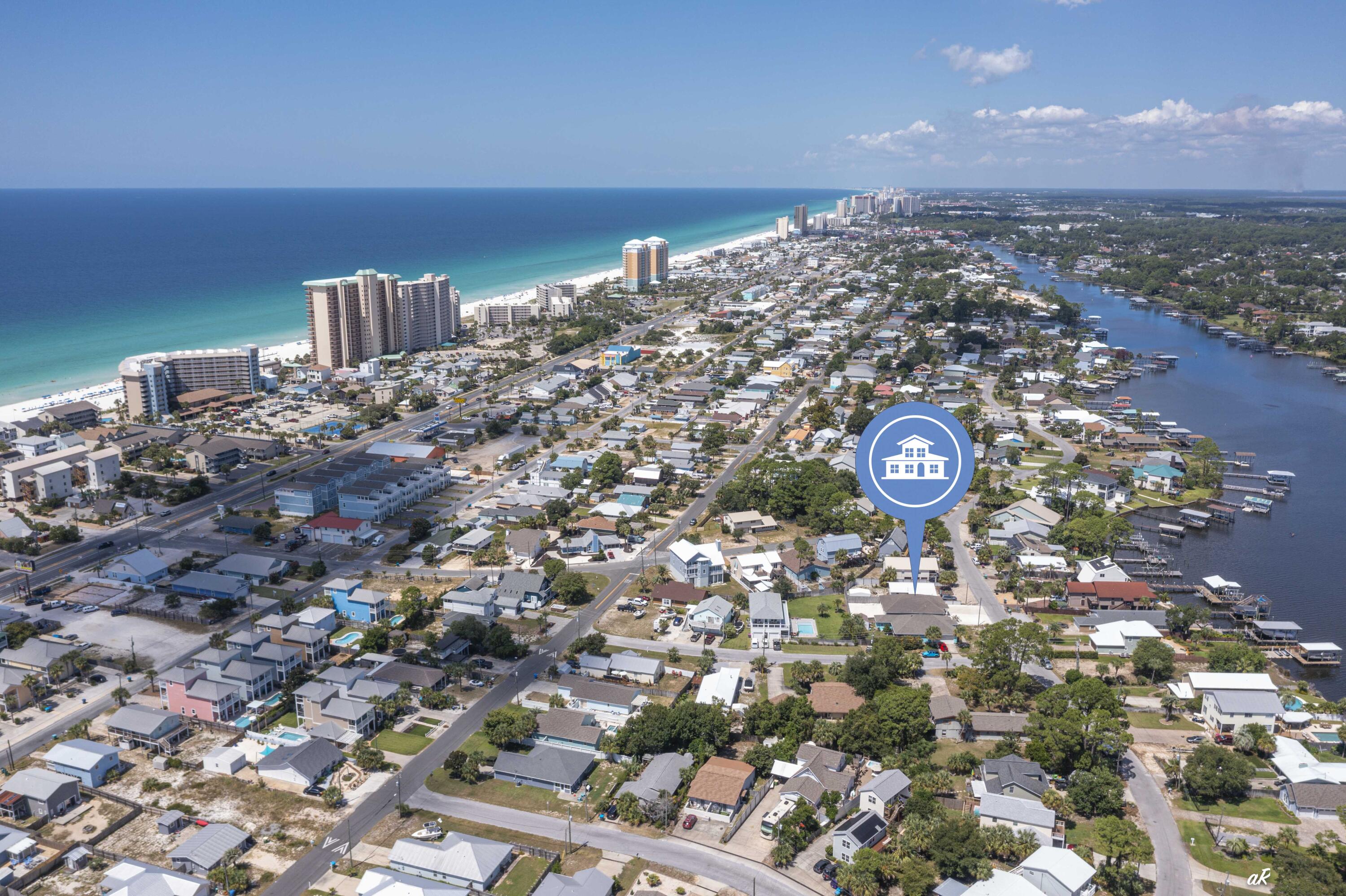 HOLIDAY BEACH UNIT 06 - Residential
