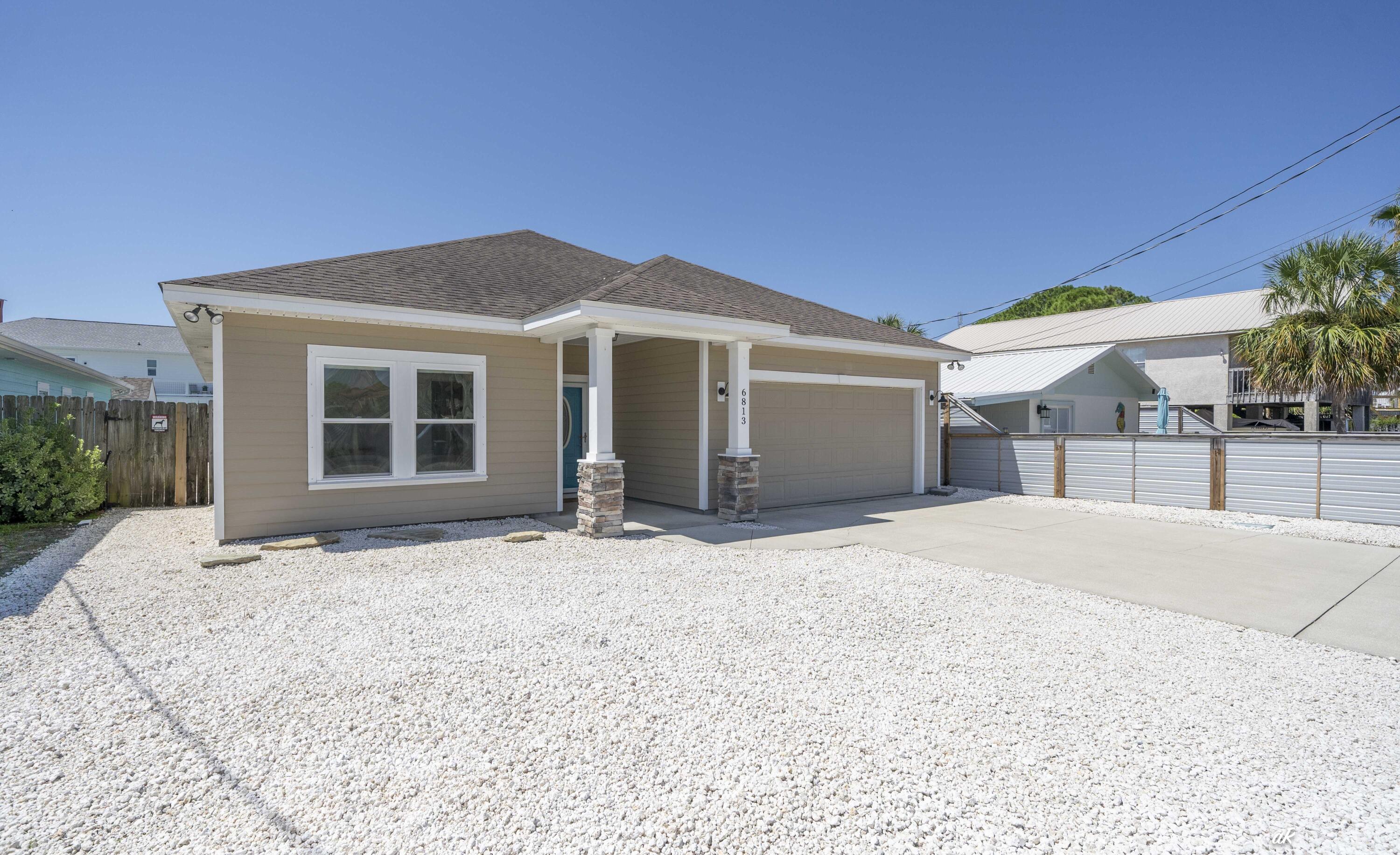 HOLIDAY BEACH UNIT 06 - Residential