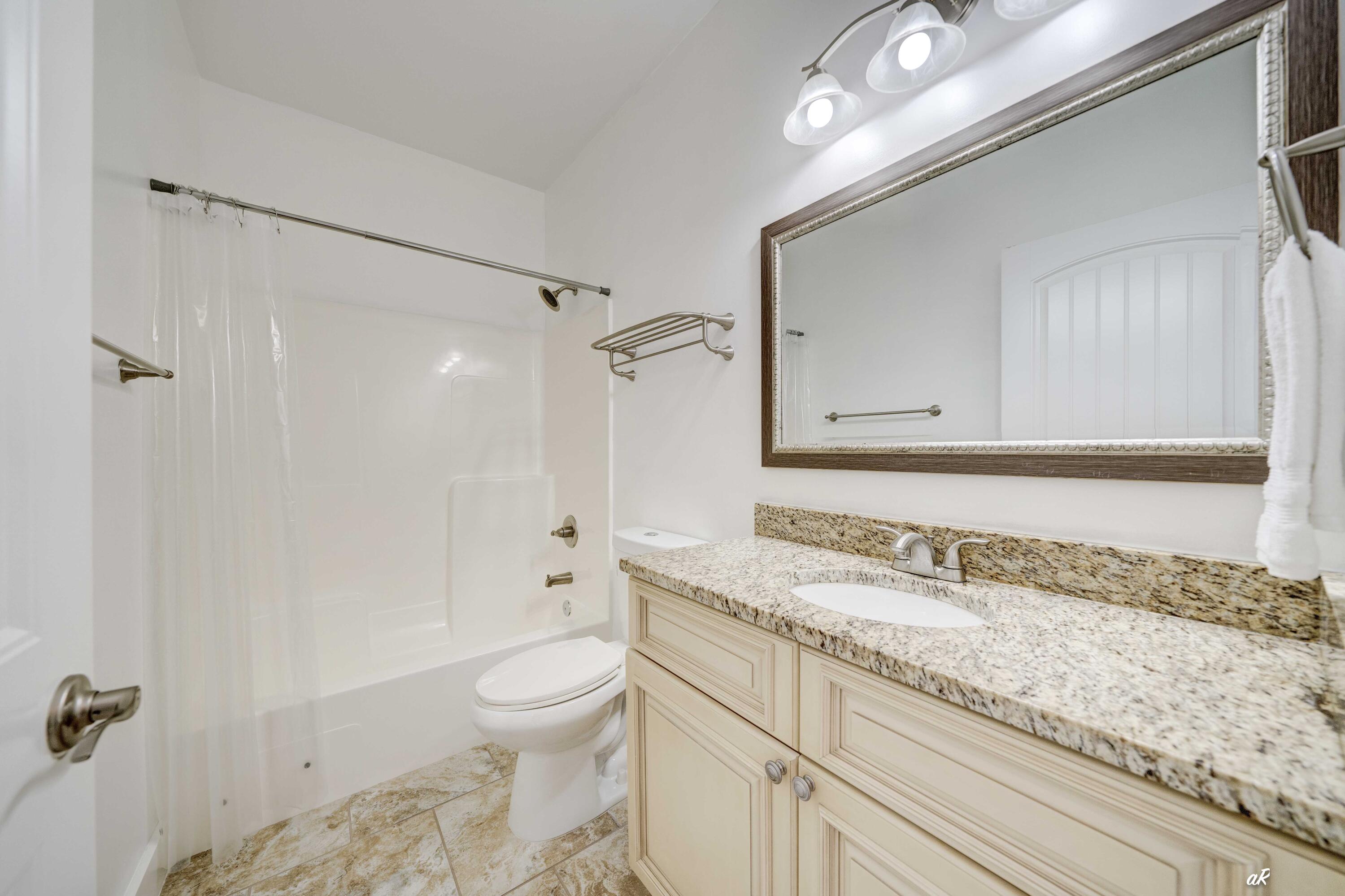 HOLIDAY BEACH UNIT 06 - Residential