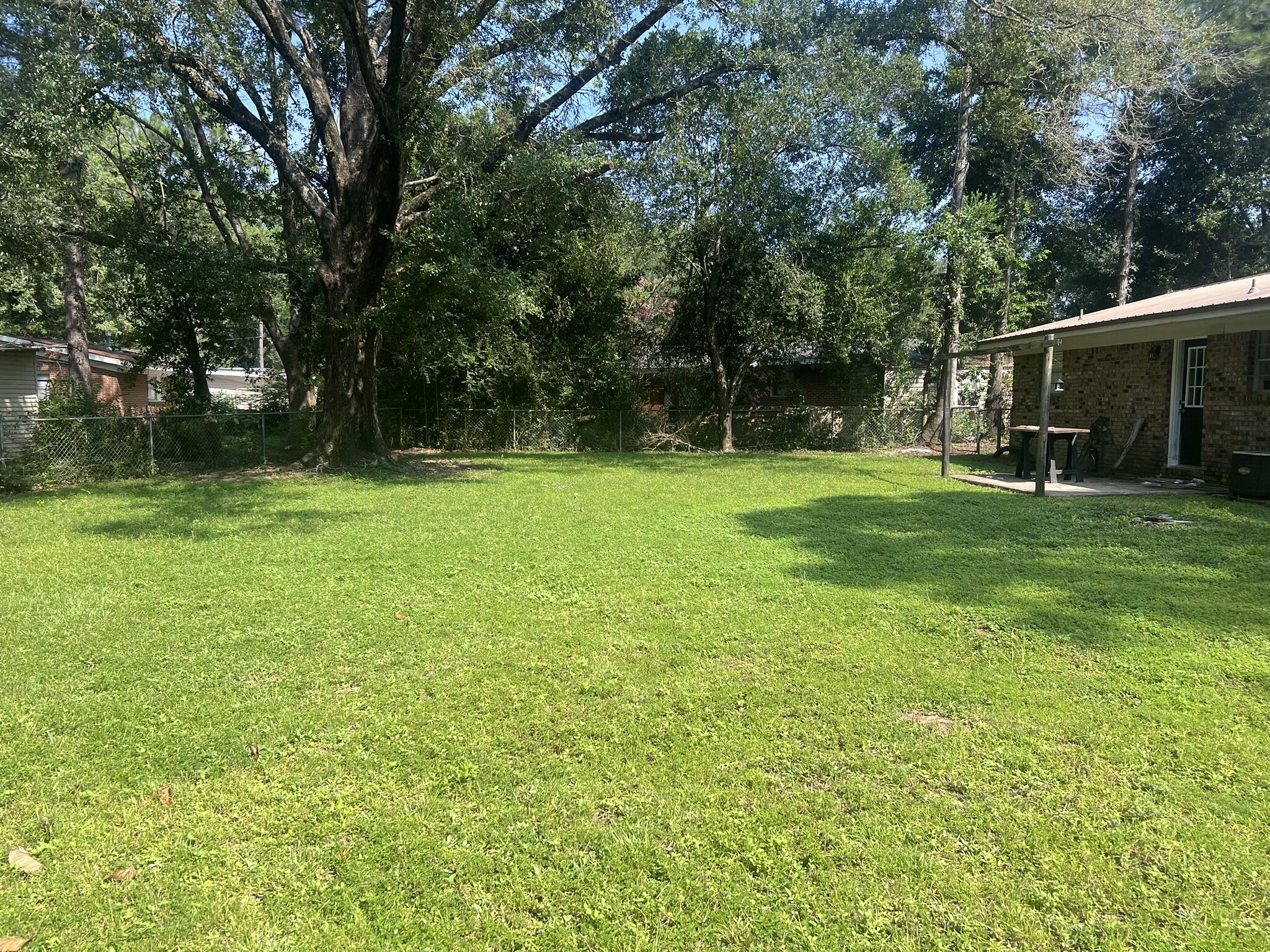ADAMS POWELL - Residential Lease