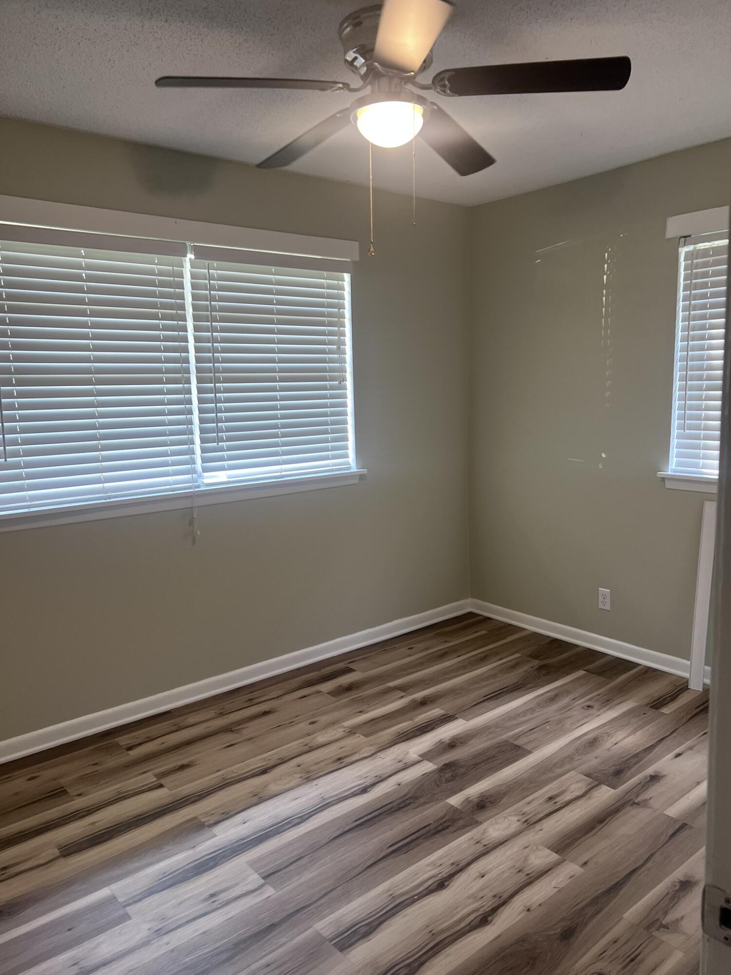 ADAMS POWELL - Residential Lease