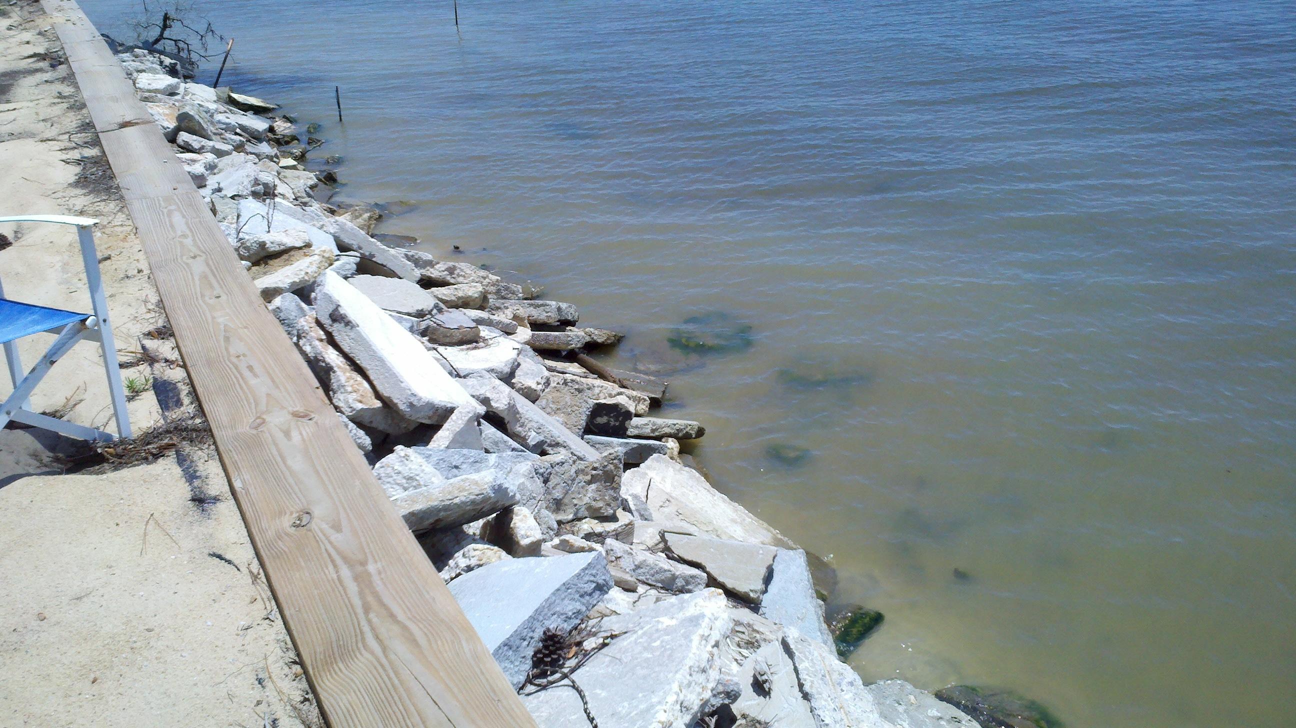 Robola Bluffs S/D - Land