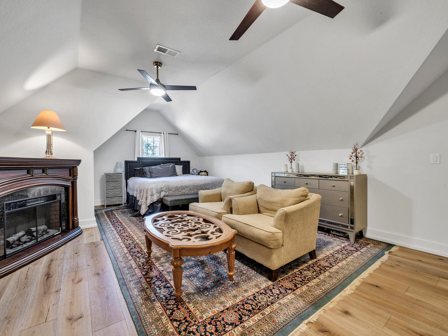Botany Bayou - Residential