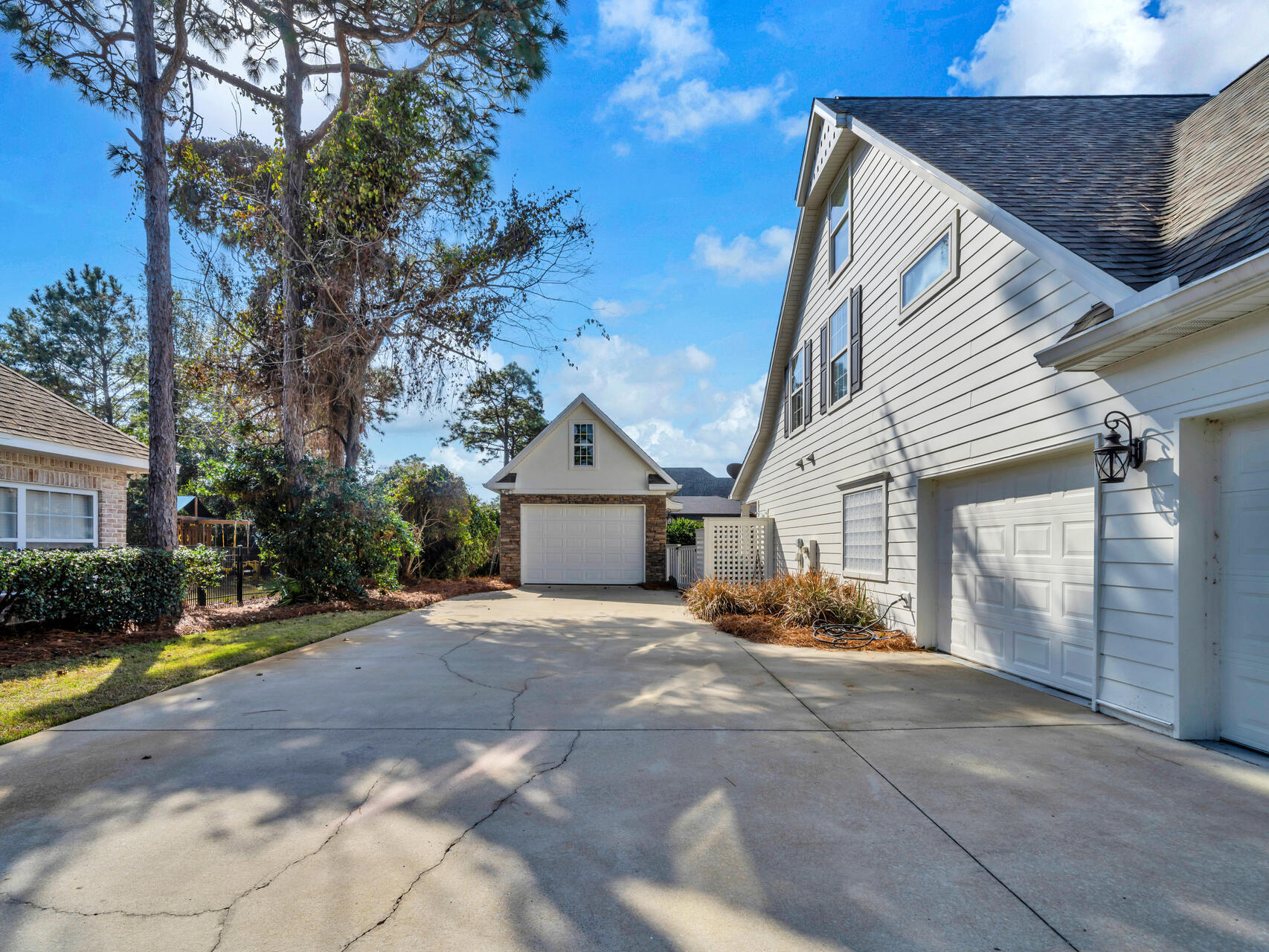 Botany Bayou - Residential