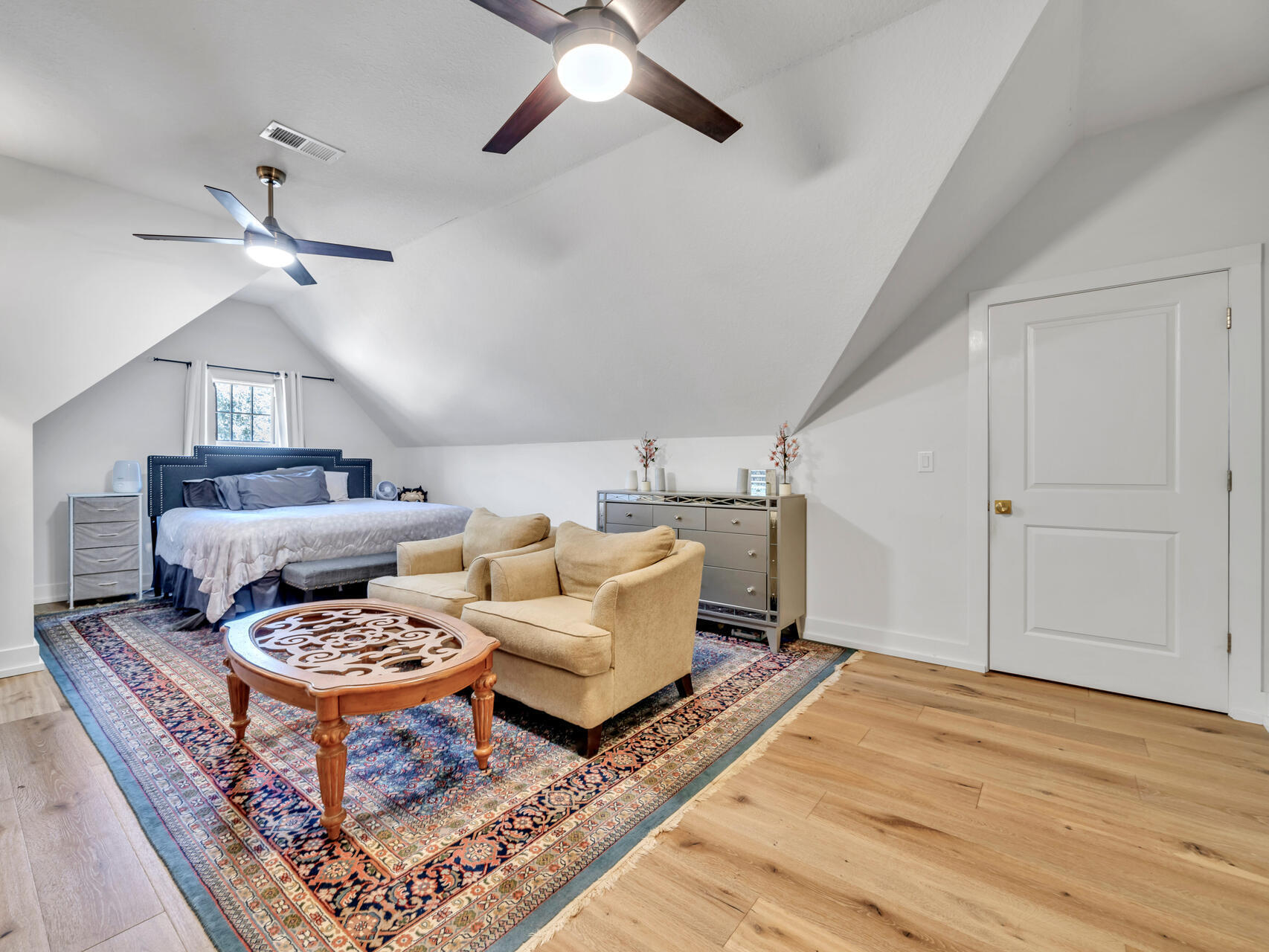 Botany Bayou - Residential