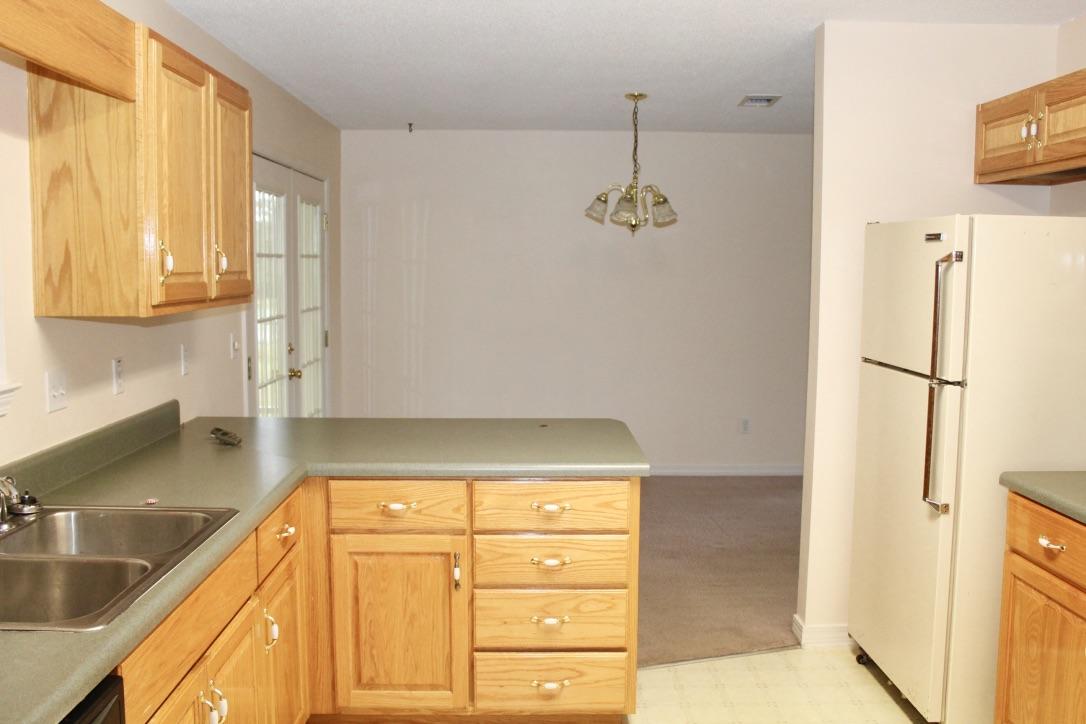 TEN LAKE ESTATES UNIT 4 - Residential