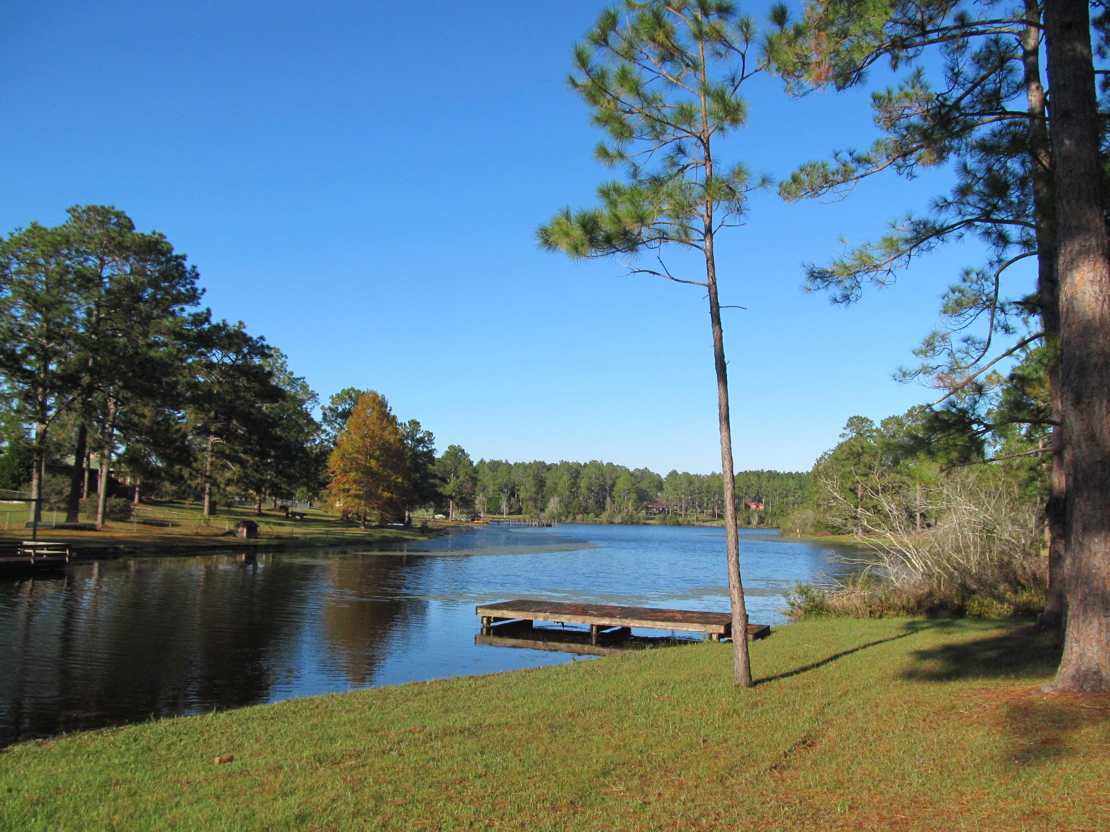 TEN LAKE ESTATES UNIT 4 - Residential