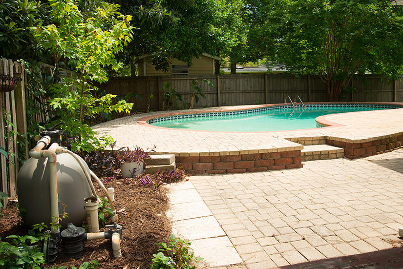 MARY ESTHER MANOR - Residential