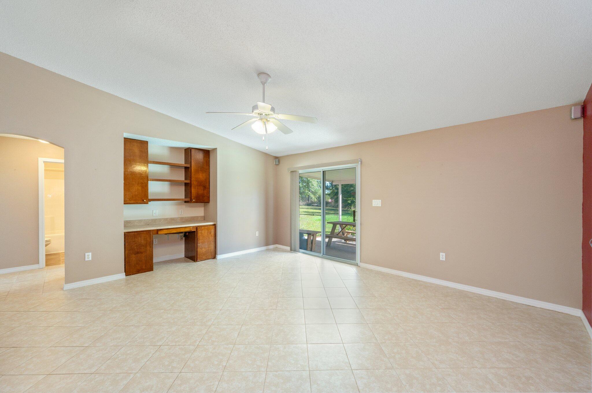 PLEASANT RIDGE ESTATES S/D - Residential