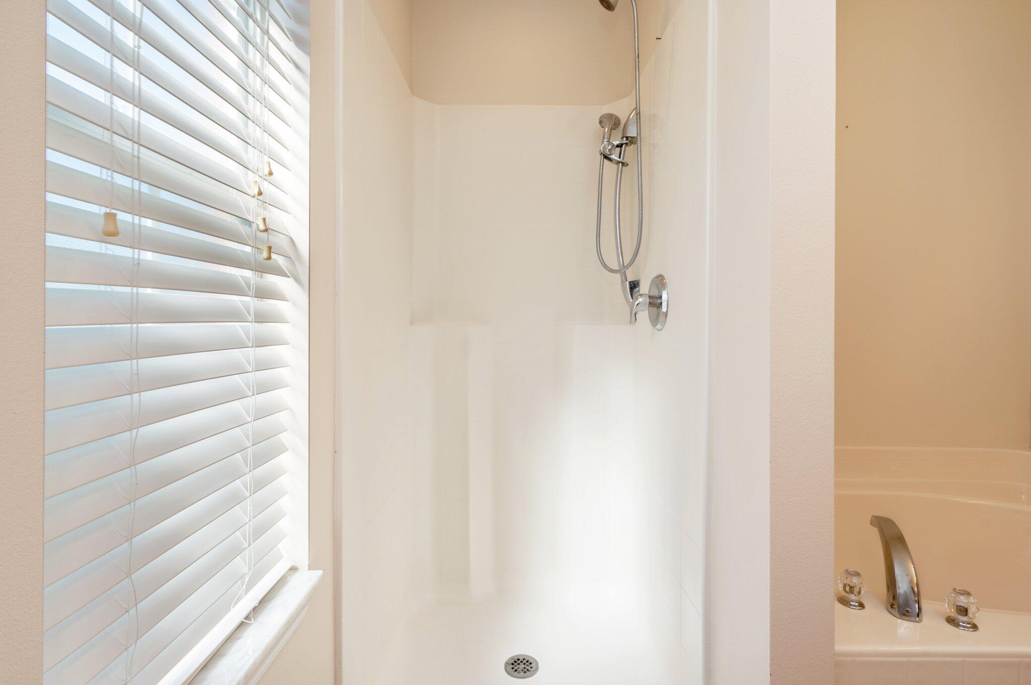 PLEASANT RIDGE ESTATES S/D - Residential