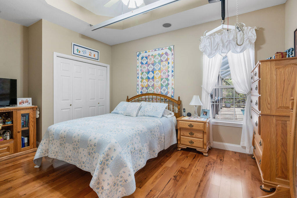 BAYSHORE PLACE PH 1 - Residential