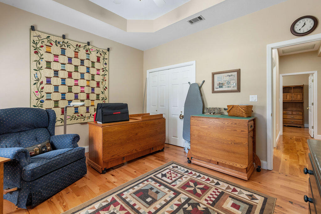 BAYSHORE PLACE PH 1 - Residential